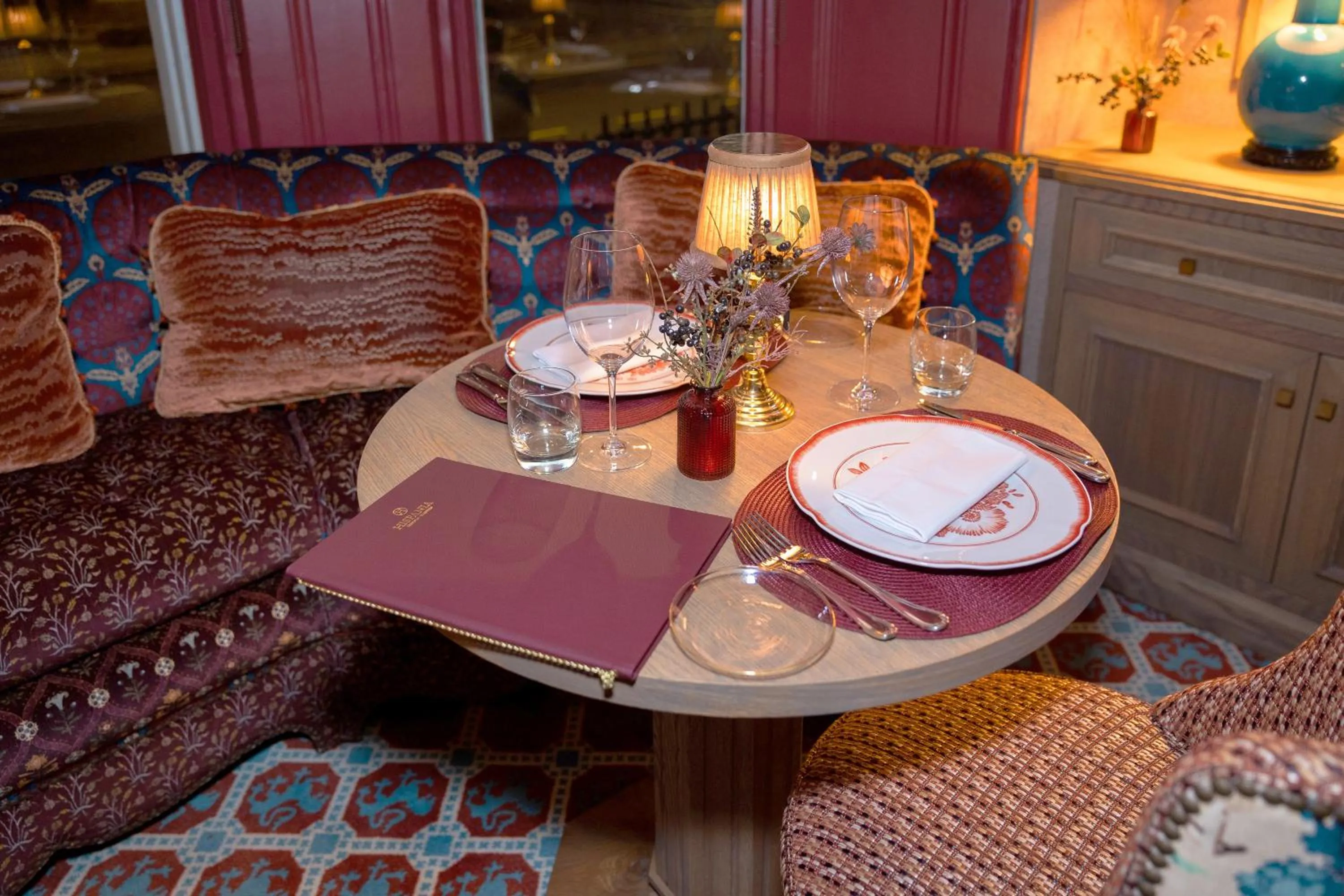 Restaurant/places to eat in Meliá London Kensington Member of Meliá Collection