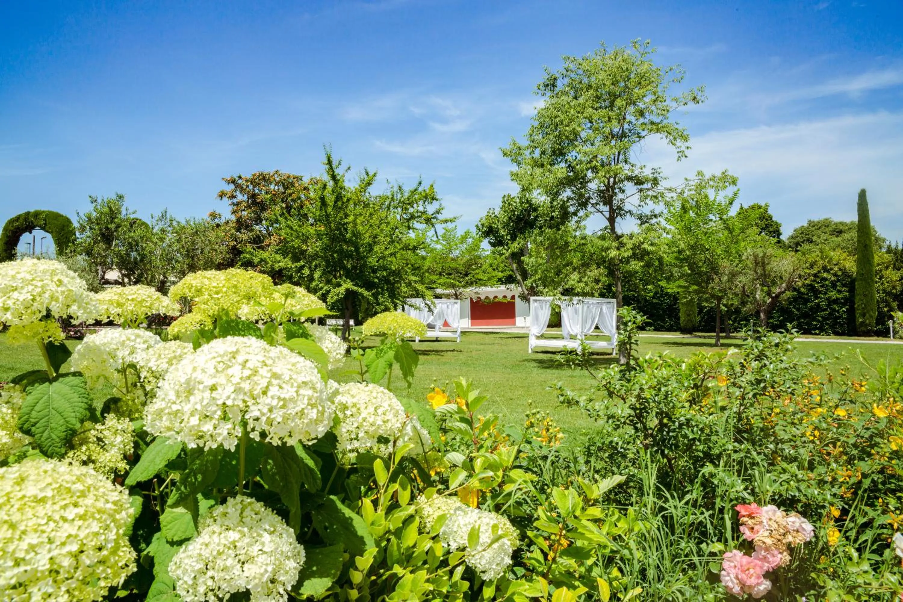 VILLA GARUTI VILLAGE