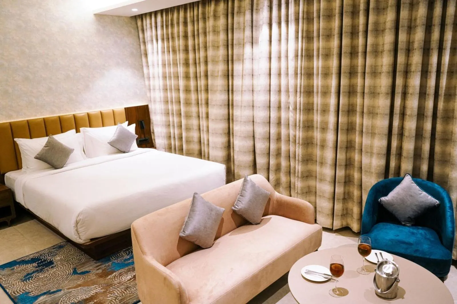 Bed in Enrise by Sayaji Nagpur