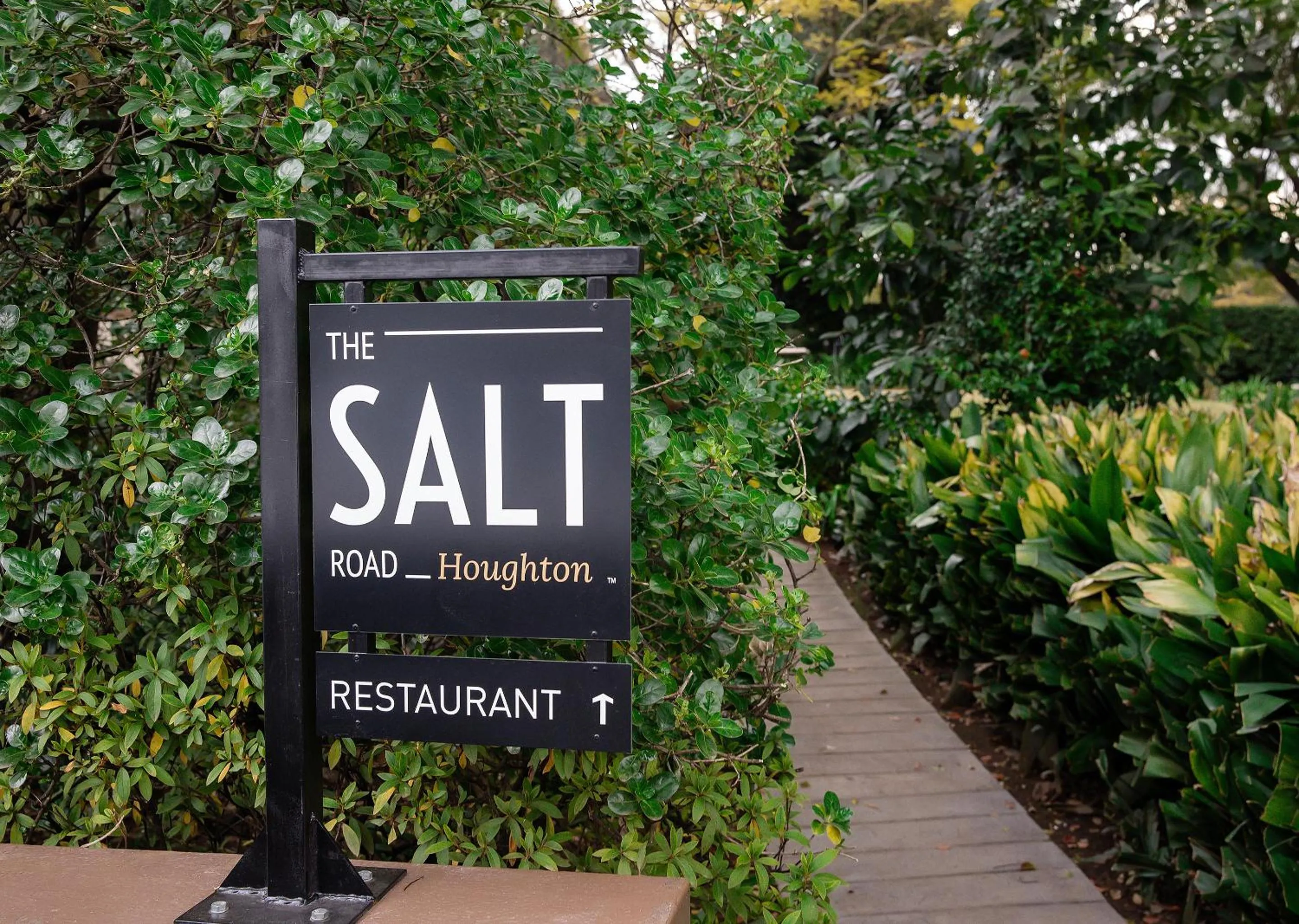 Spring in 10 2nd Avenue Houghton Estate by Dream Resorts