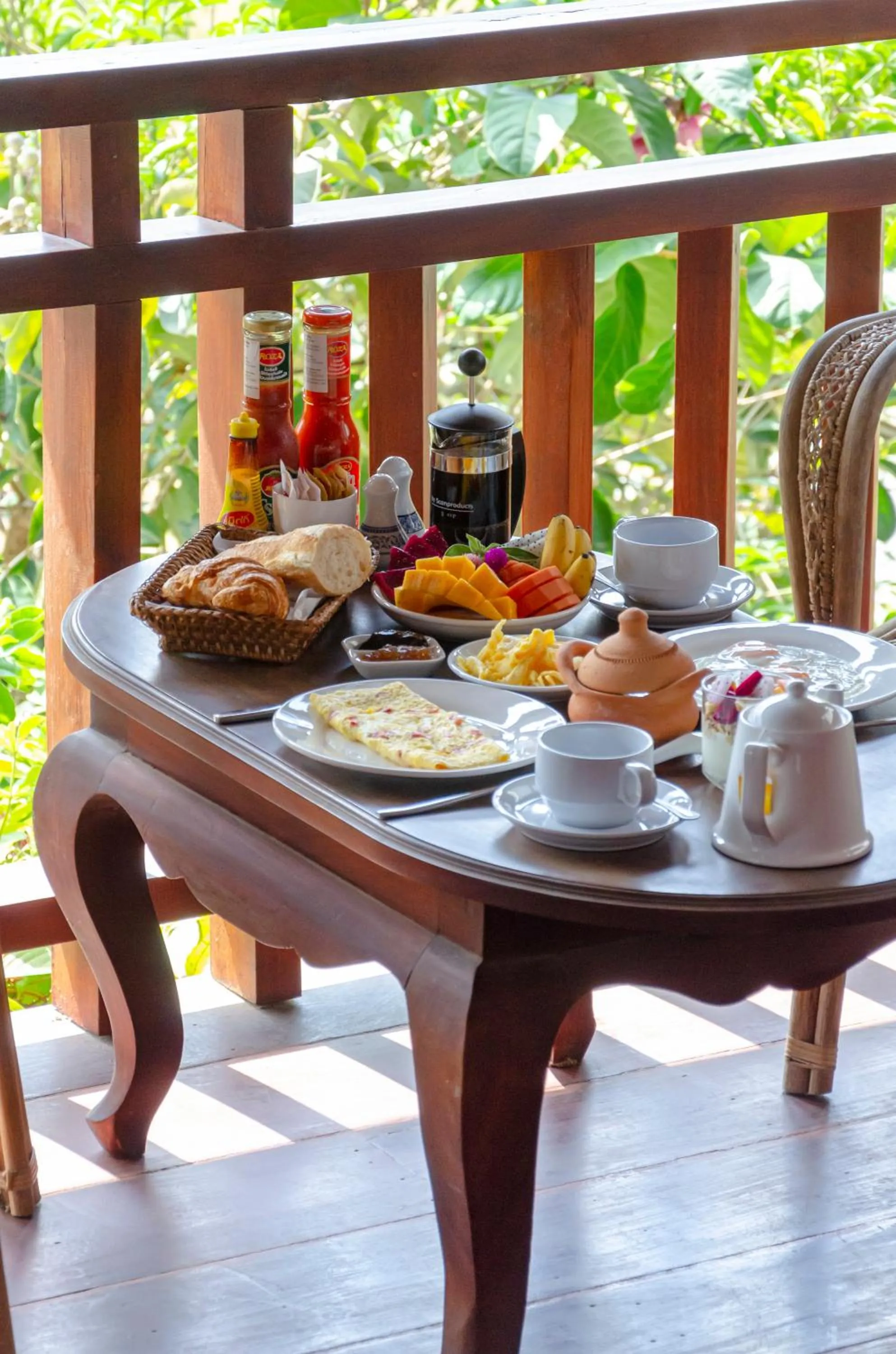 Food and drinks in Villa Khili Namkhan