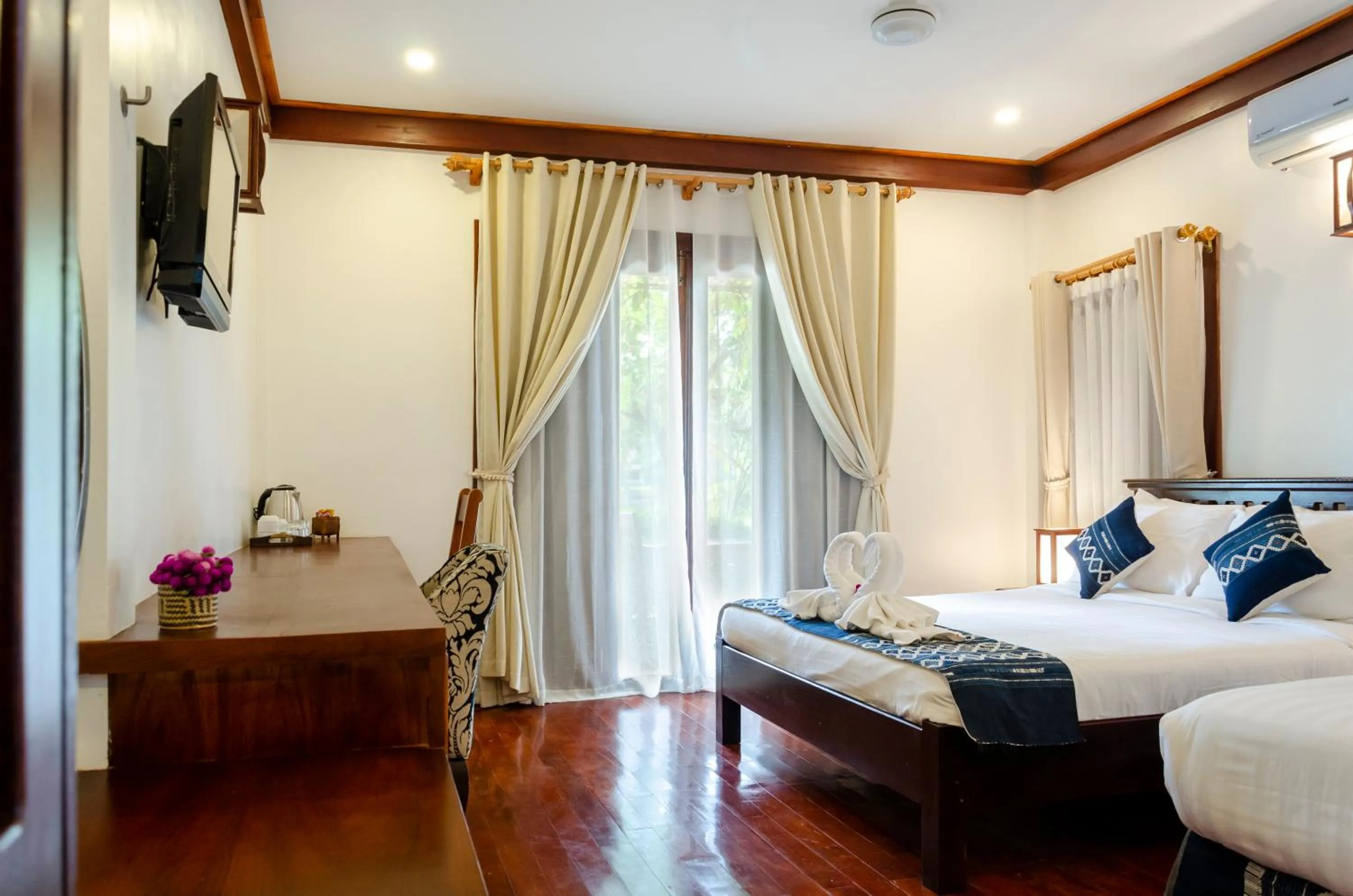 Bed in Villa Khili Namkhan