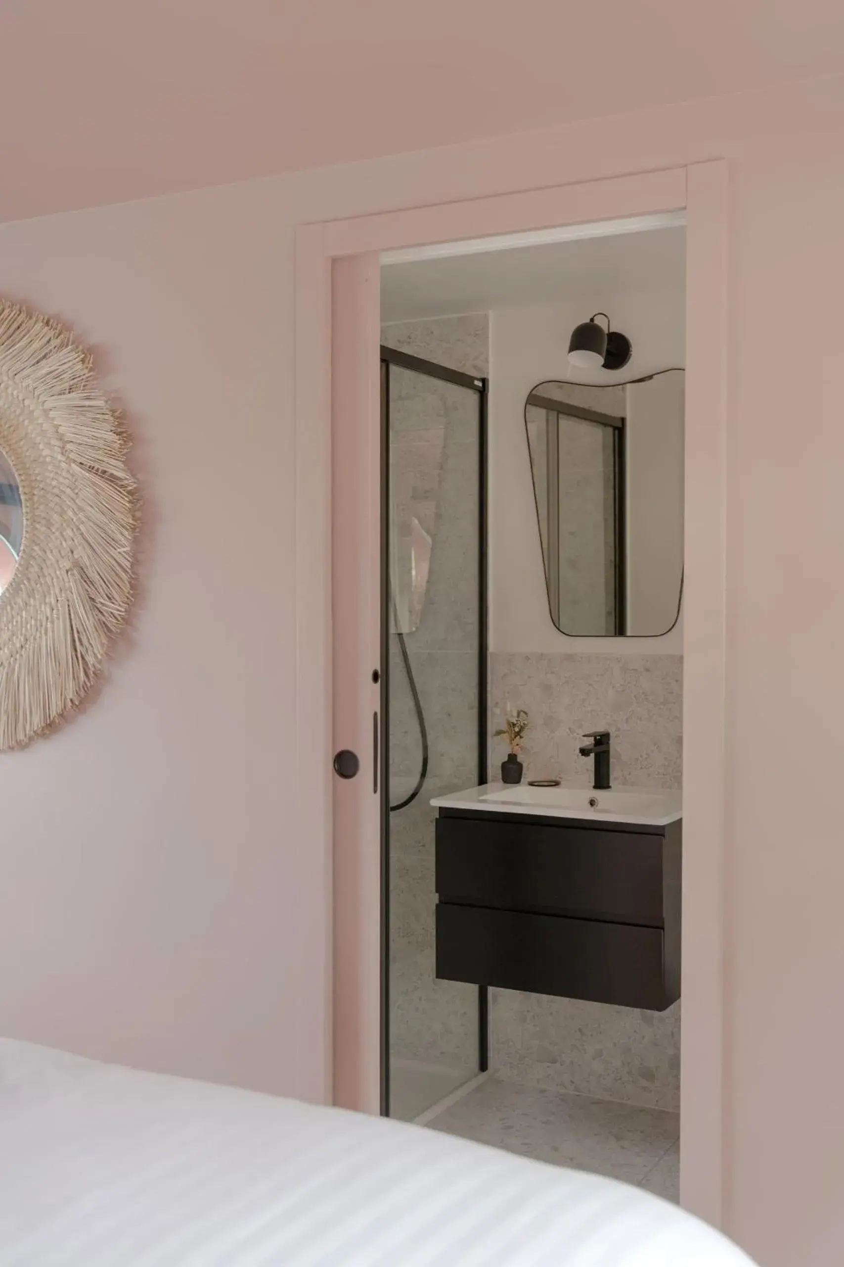 Five-Bedroom House in LA PENICHE - Bed And Bicycle - Aigues Mortes Five-Bedroom House in LA PENICHE - Bed And Bicycle - Aigues Mortes