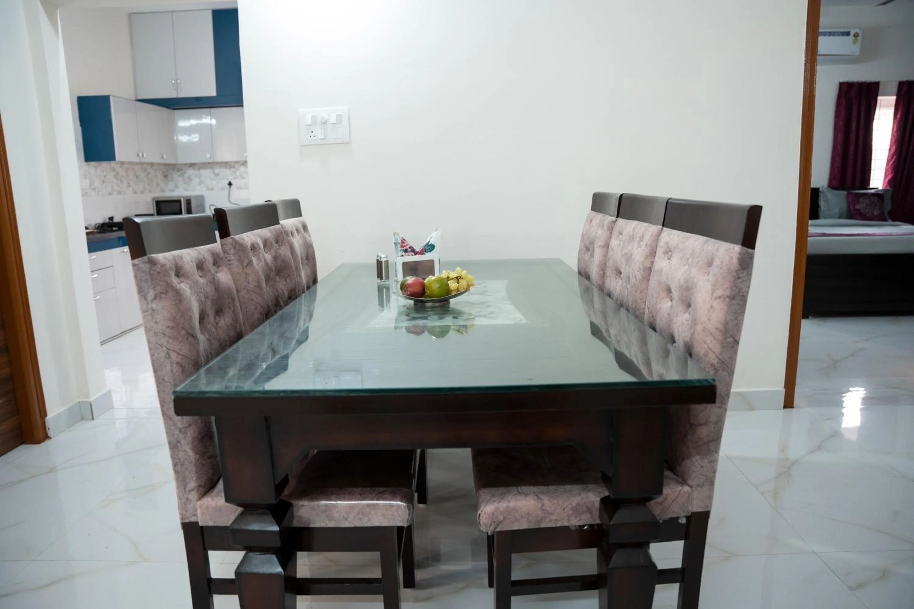 Yellow Bells Serviced Apartments Hitech City