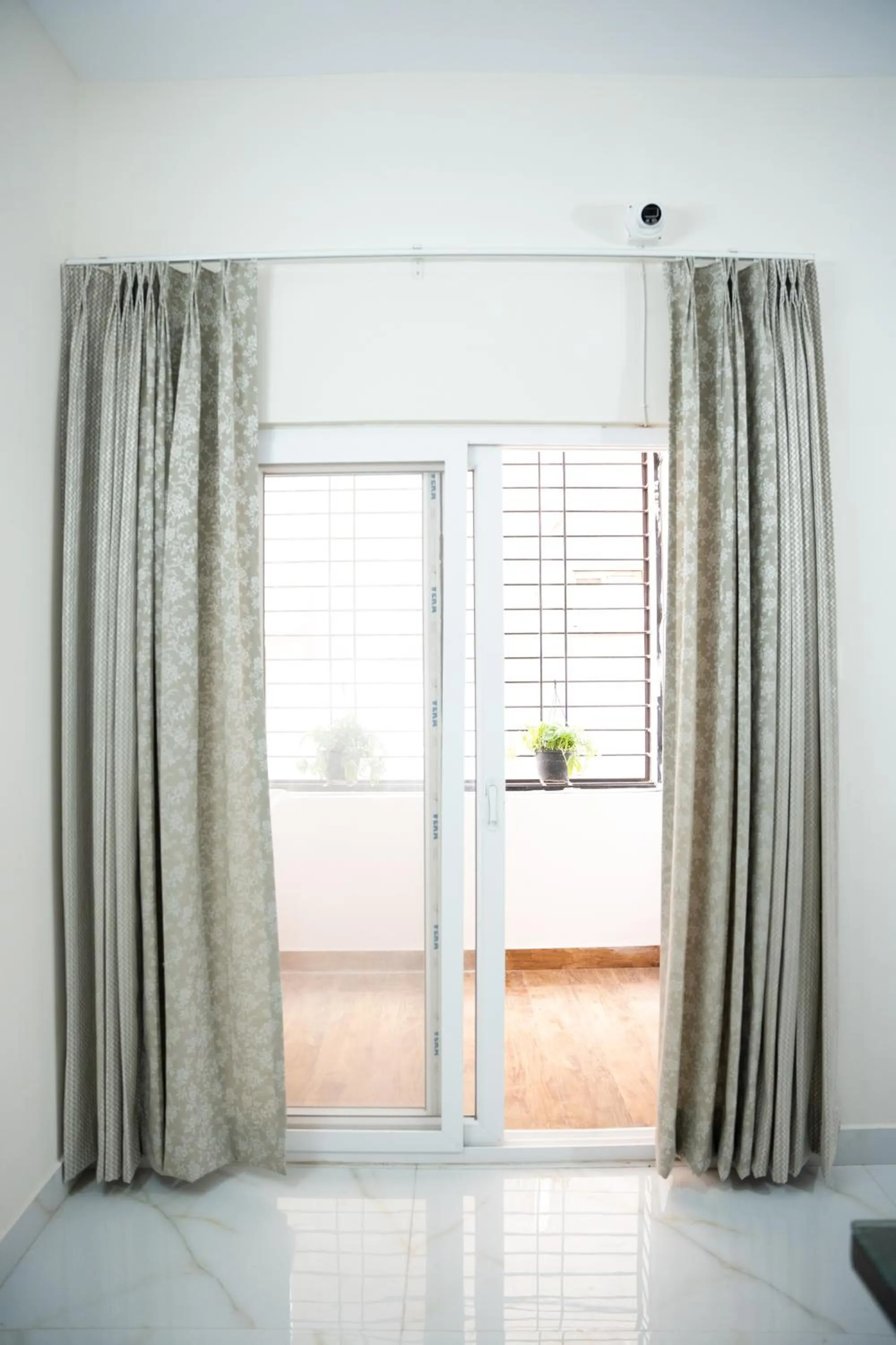 Bed in Yellow Bells Serviced Apartments Hitech City