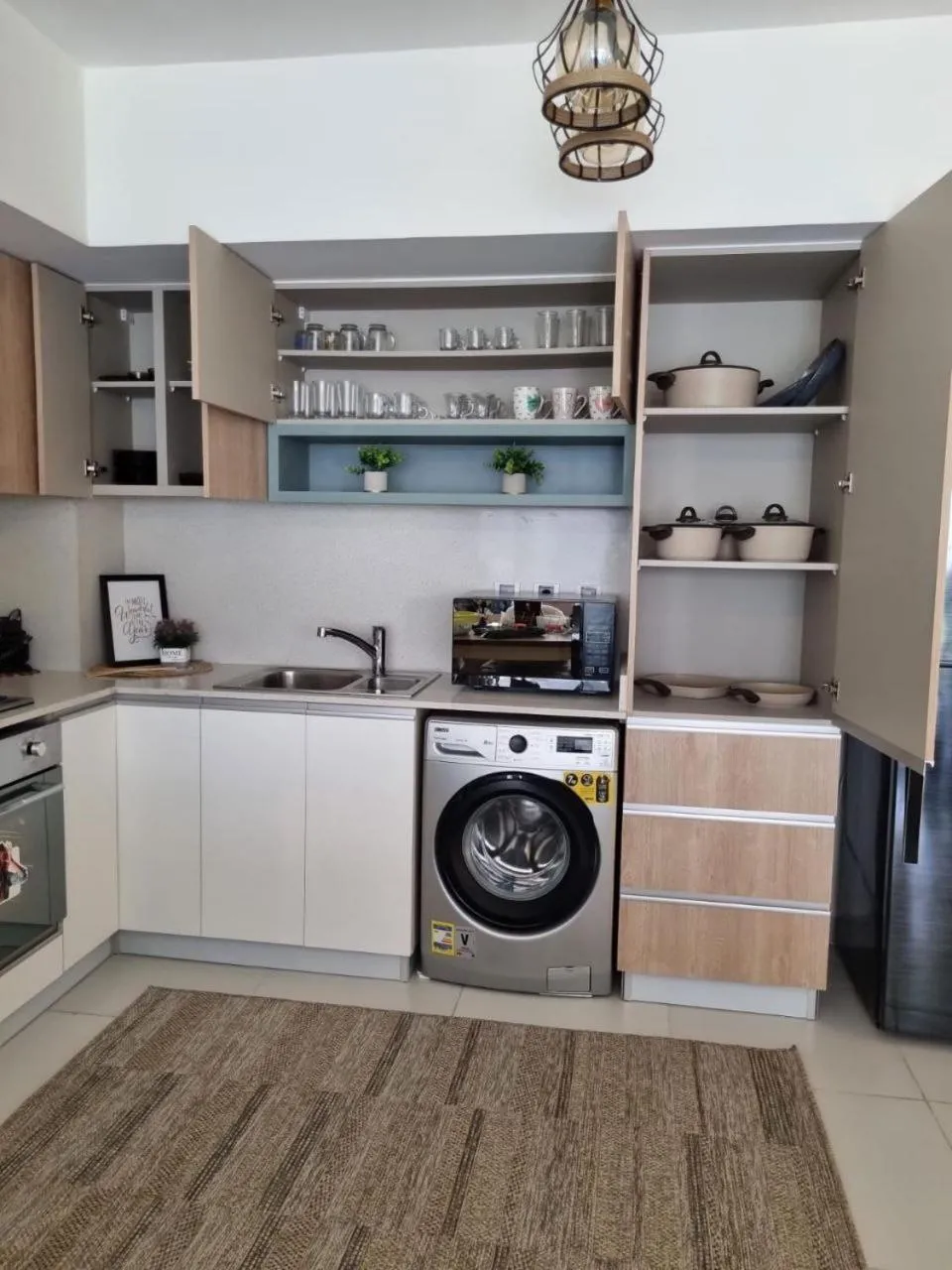 Kitchen or kitchenette in Marassi Marina