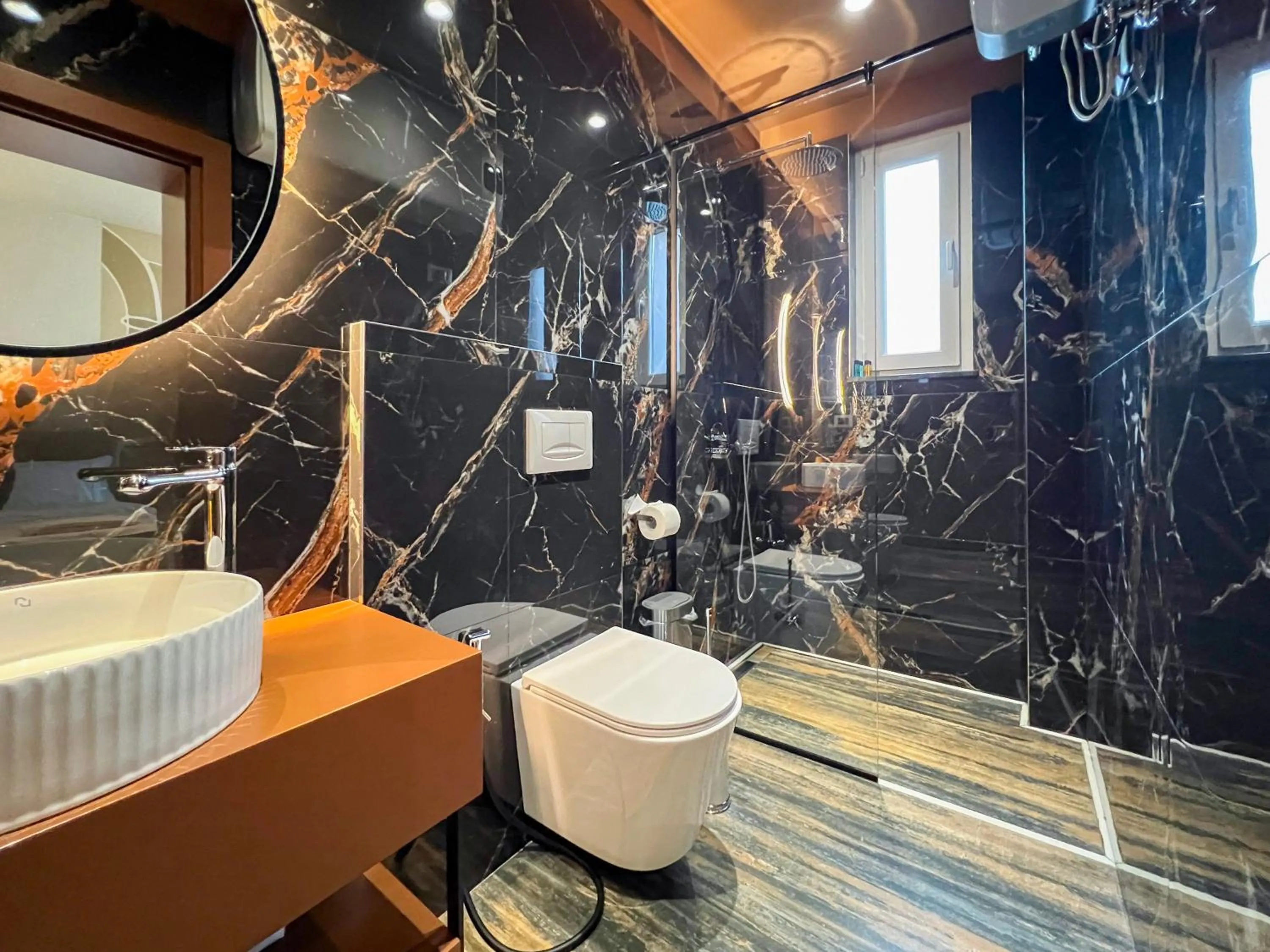 Shower in Villa Noem