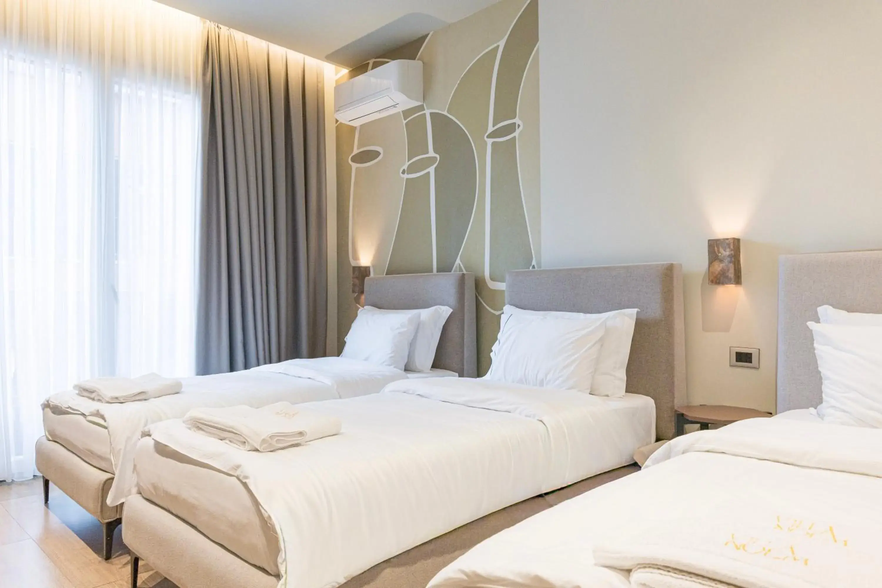 Triple Room with Balcony in Villa Noem Triple Room with Balcony in Villa Noem