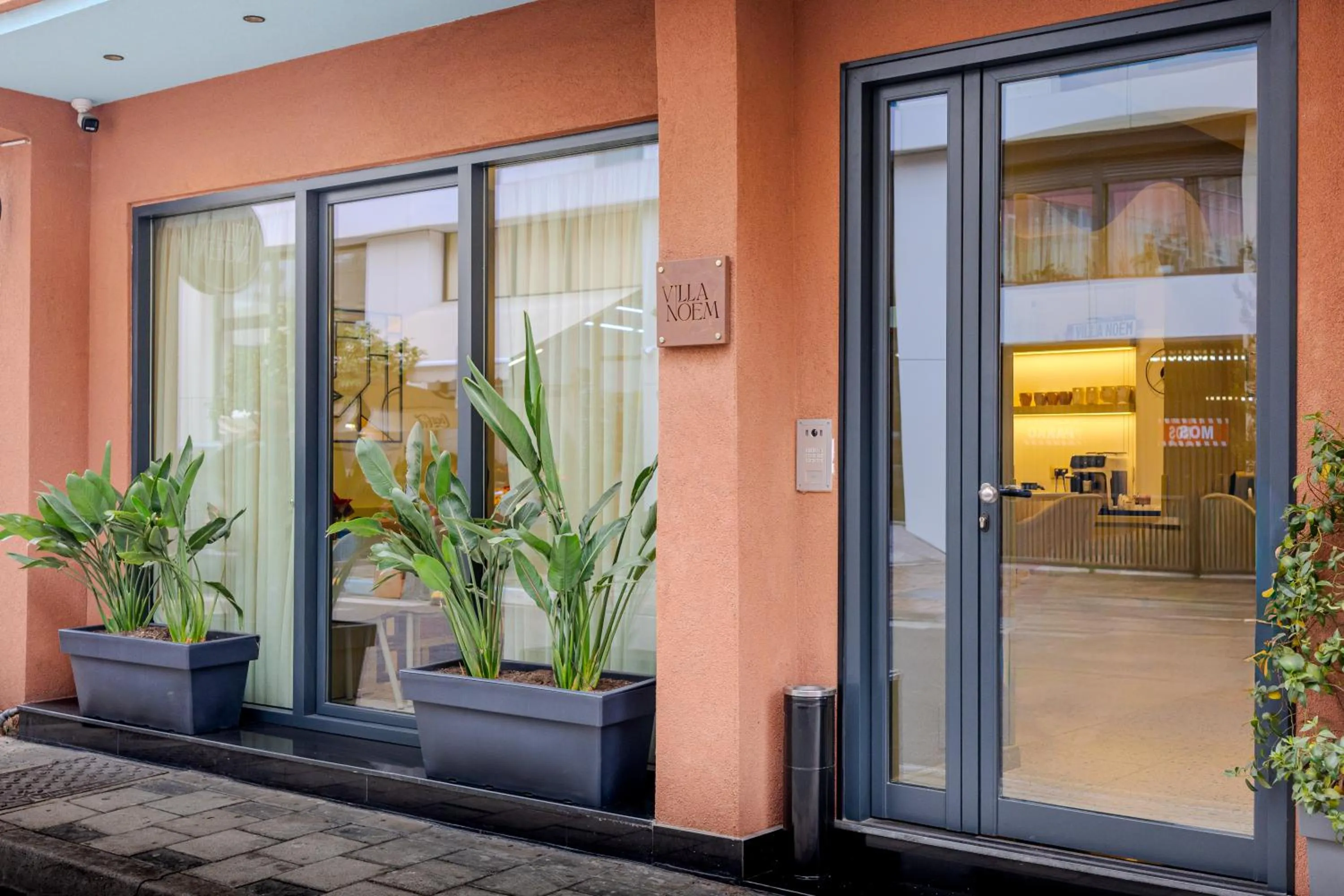 Facade/entrance in Villa Noem