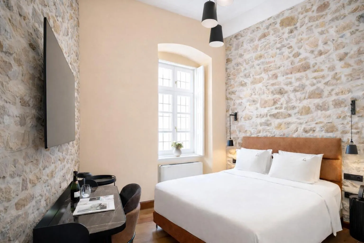 Bedroom, Bed in Argini Syros