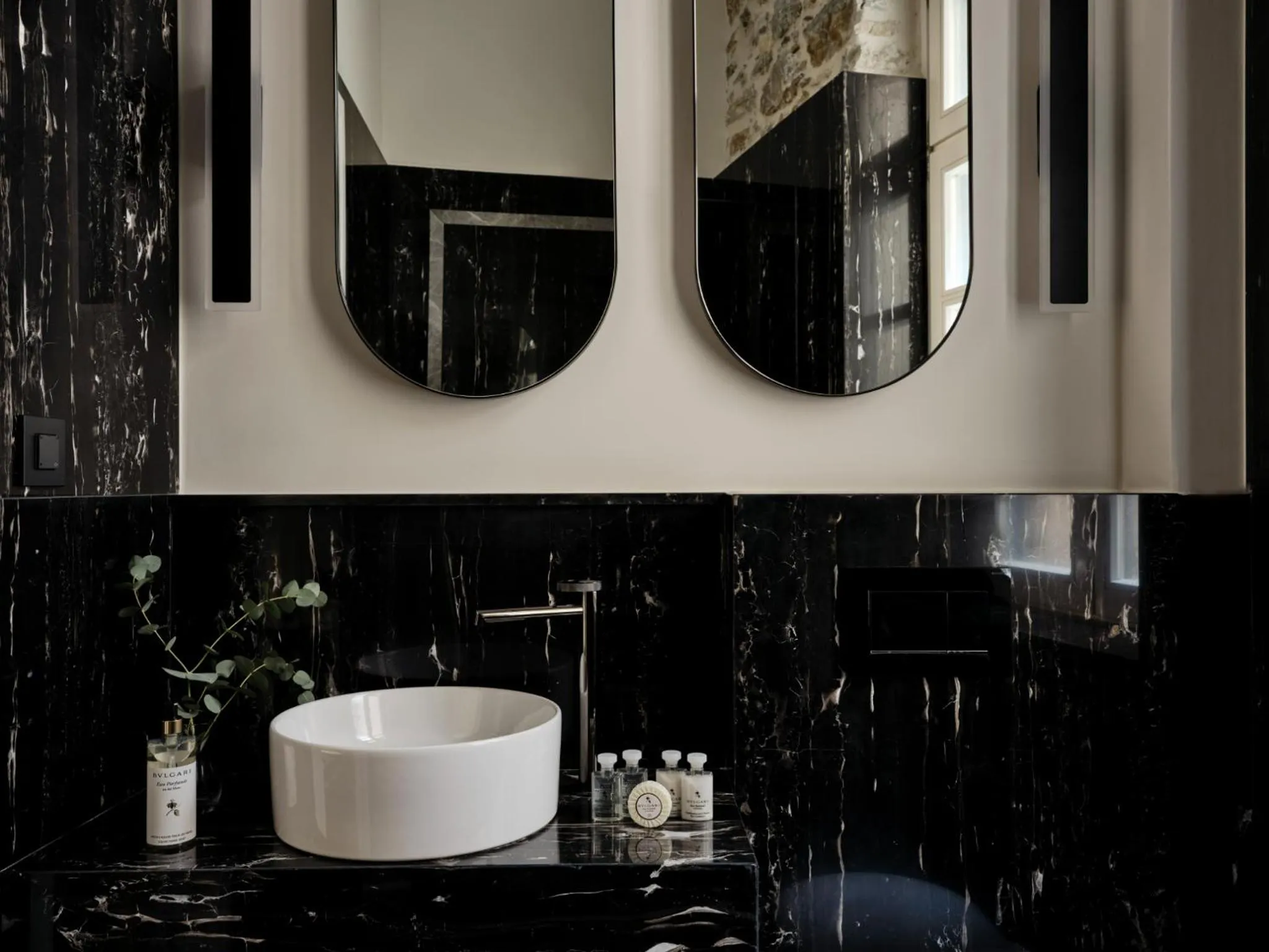 Bathroom in Argini Syros