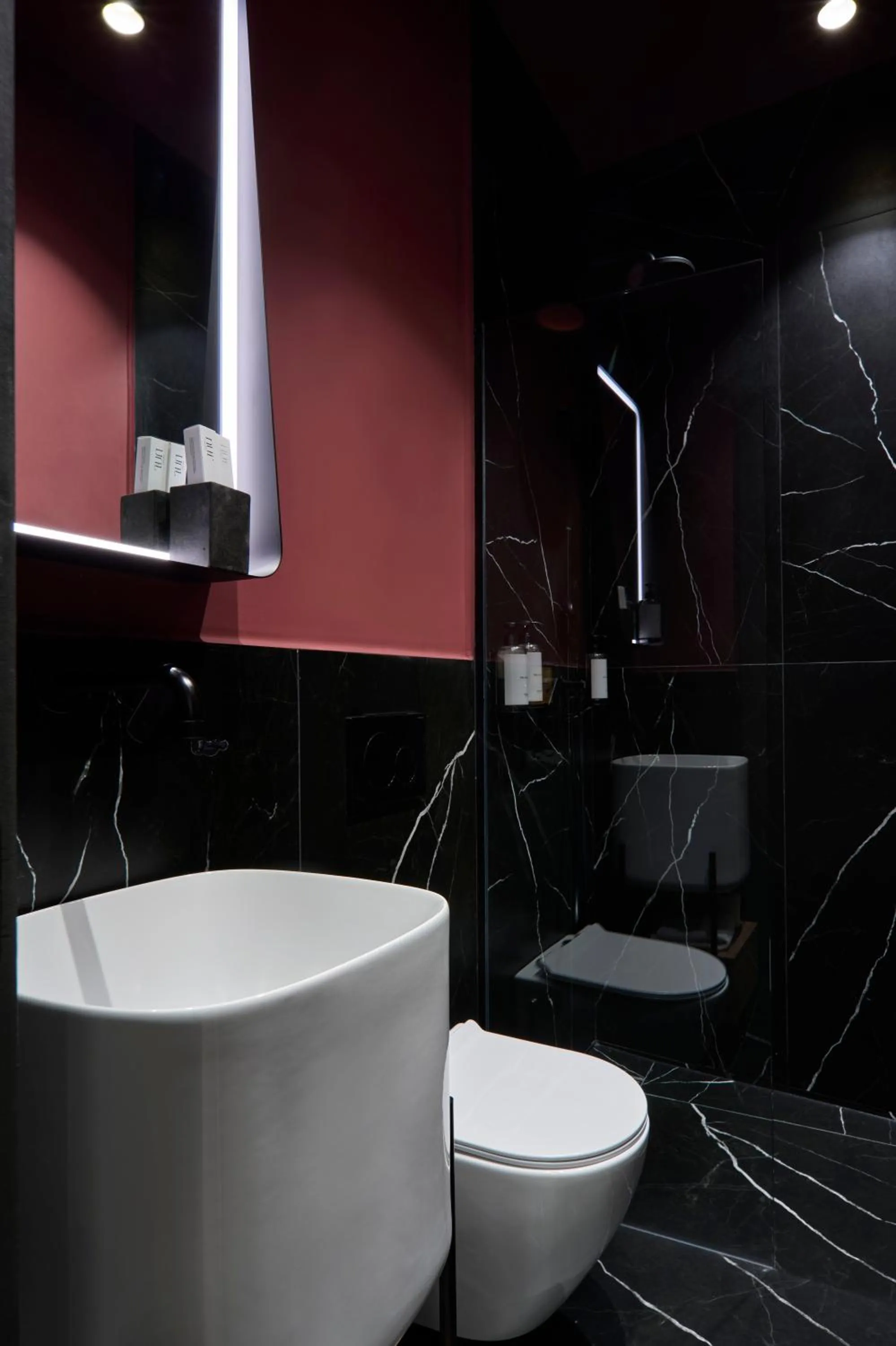 Shower in Athens Icon Collection