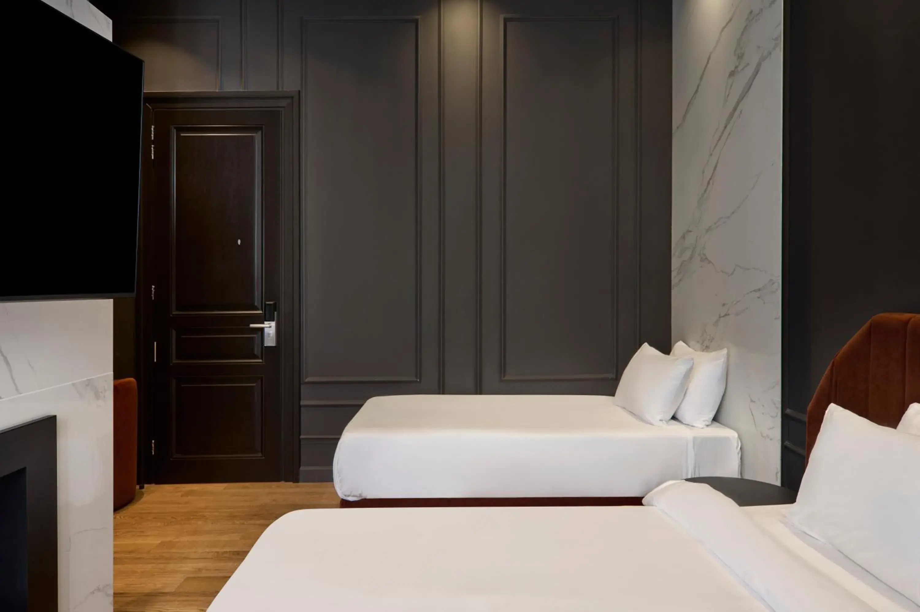 Icon Superior Suite with Balcony in Athens Icon Collection Icon Superior Suite with Balcony in Athens Icon Collection