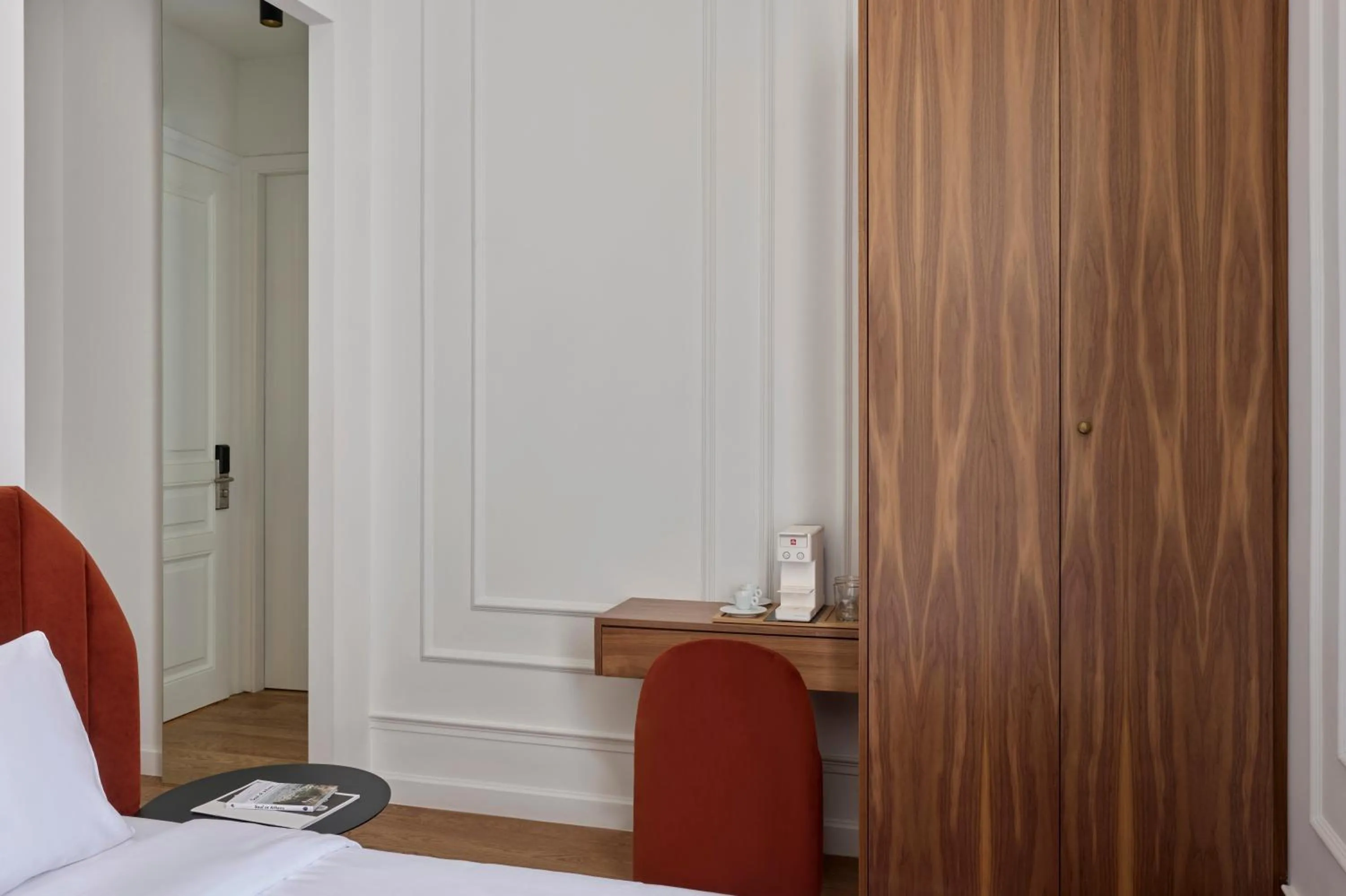 Coffee/tea facilities, Bed in Athens Icon Collection