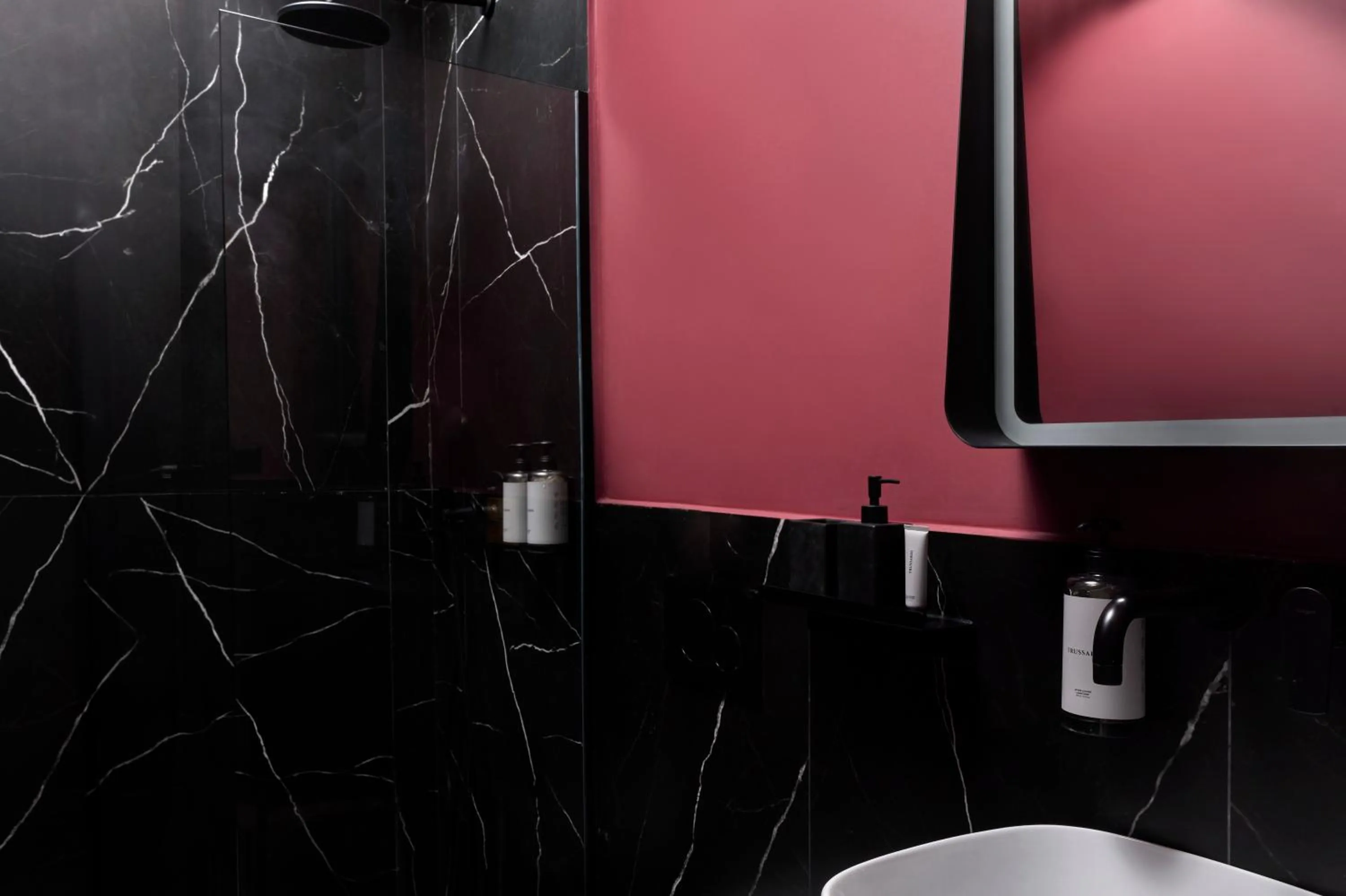 Shower in Athens Icon Collection