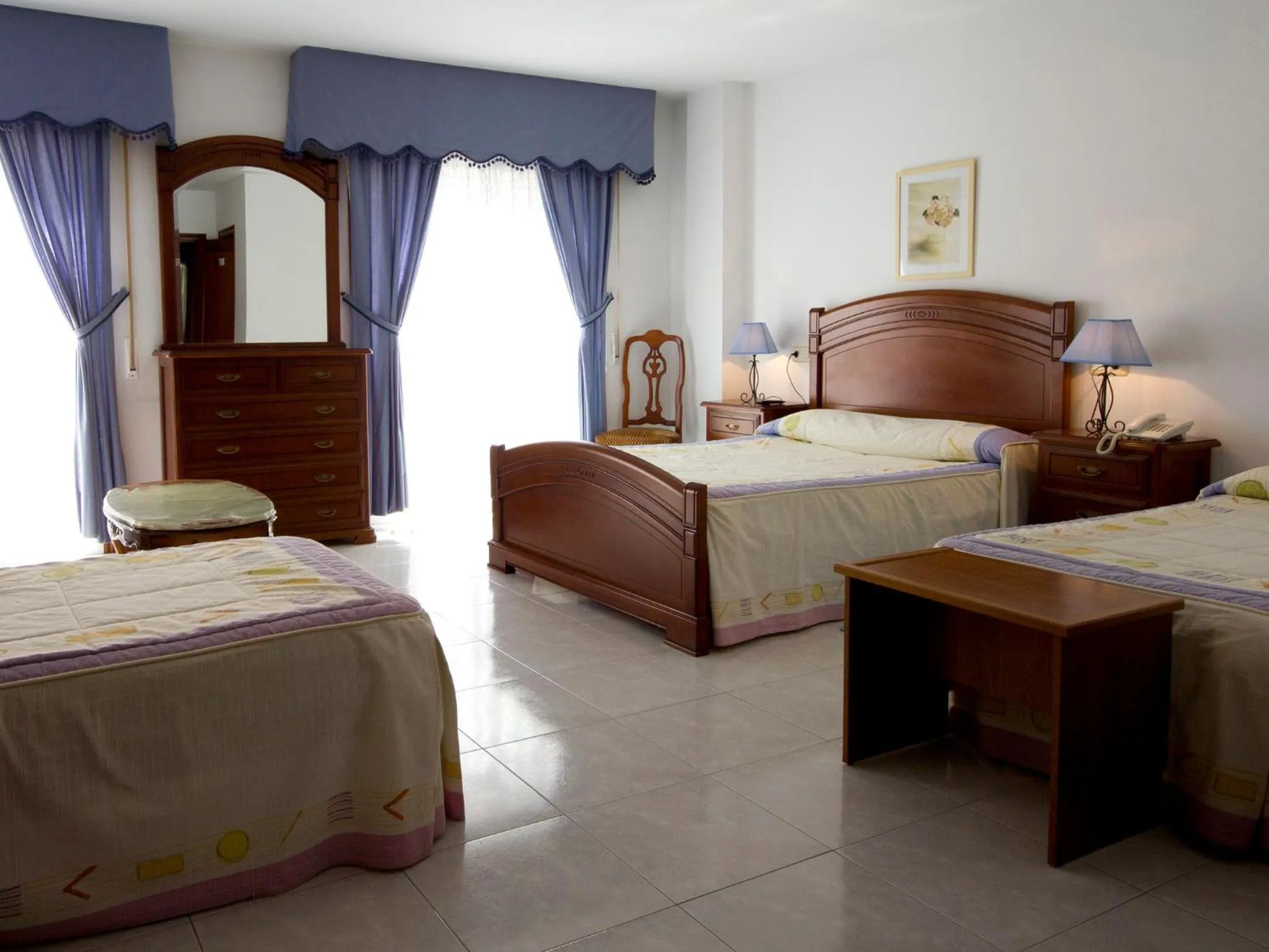 Day, Bed in Hotel Restaurante Xaneiro