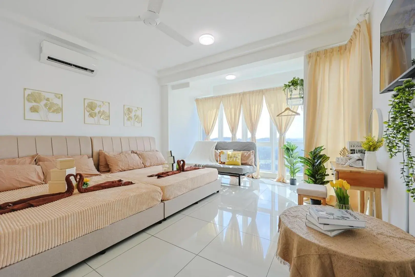 Cozy Homestay #IOI City Mall #Putrajaya #17 Pax Cozy Homestay #IOI City Mall #Putrajaya #17 Pax