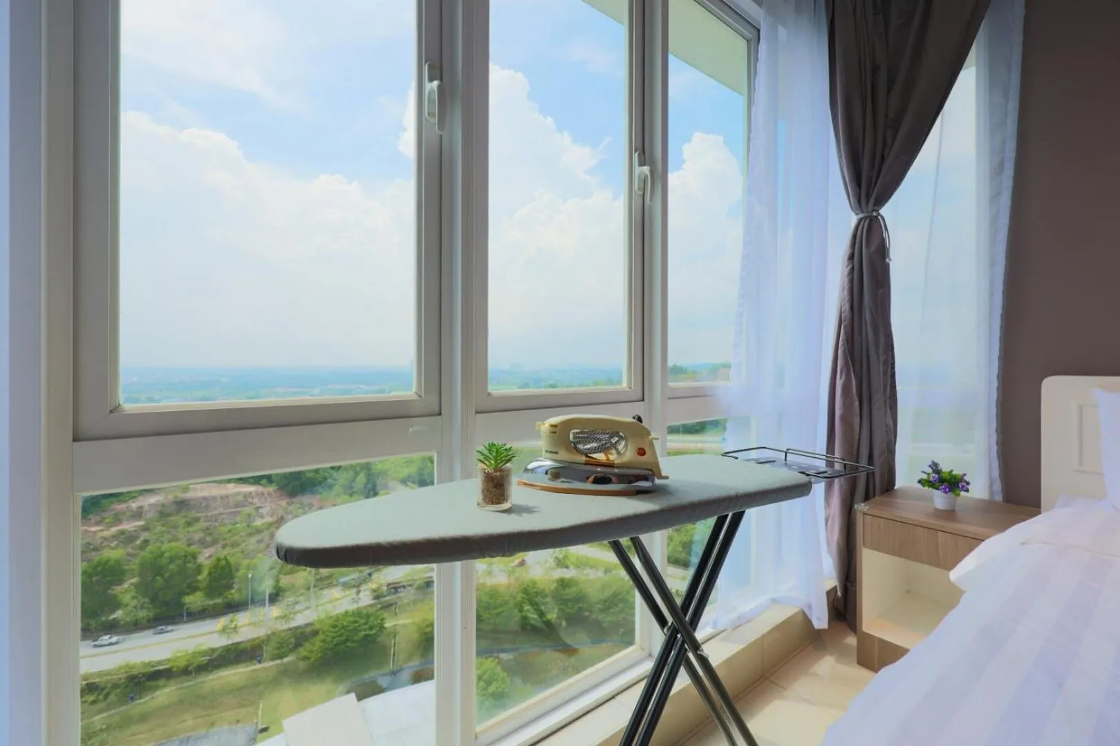 Bed in Luxury Homestay Cyberjaya Putrajaya Vision Residence #IOICityMall