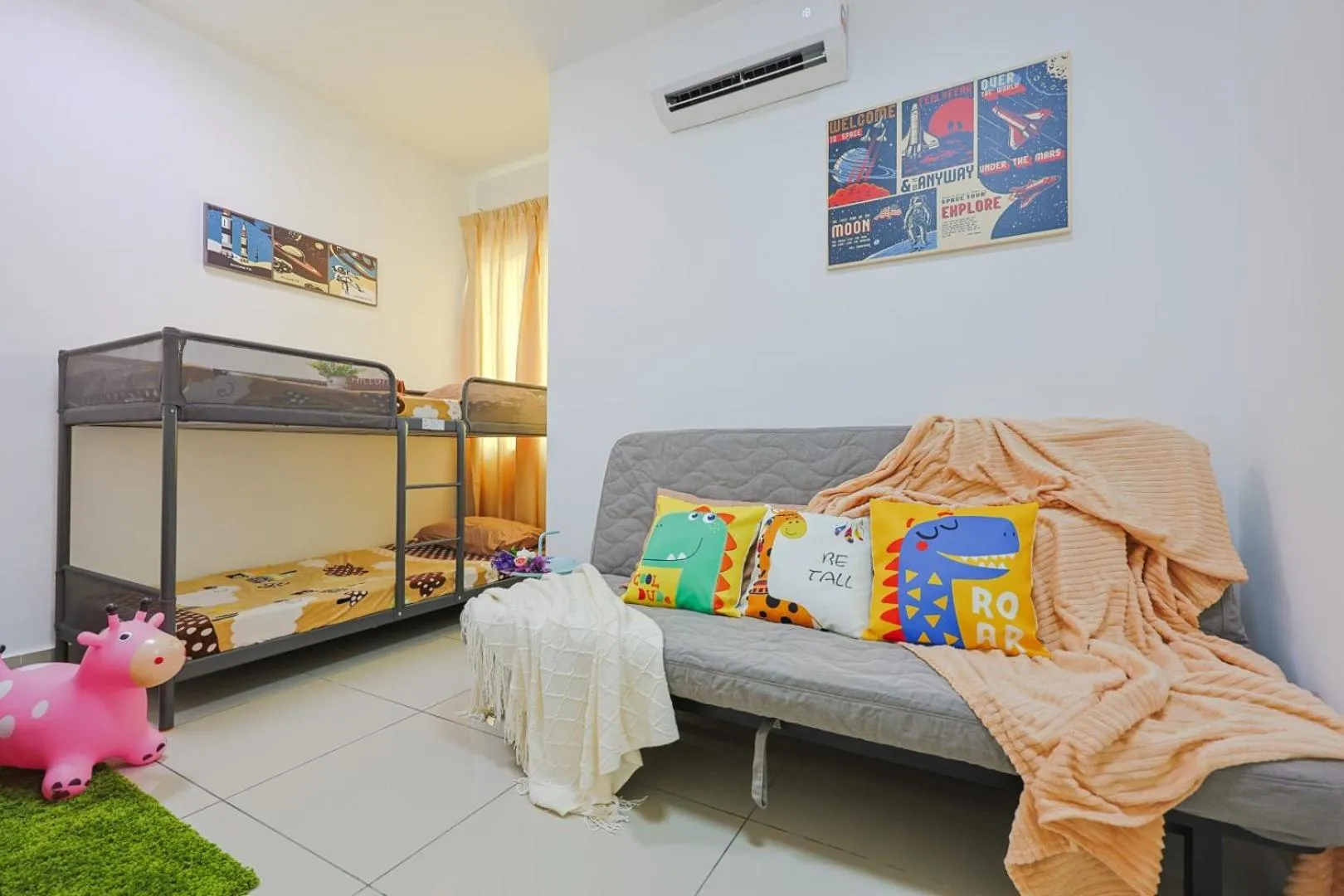 Bed in Luxury Homestay Cyberjaya Putrajaya Vision Residence #IOICityMall