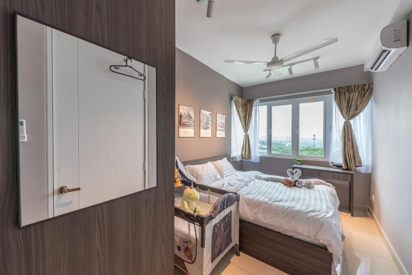 Bed in Luxury Homestay Cyberjaya Putrajaya Vision Residence #IOICityMall