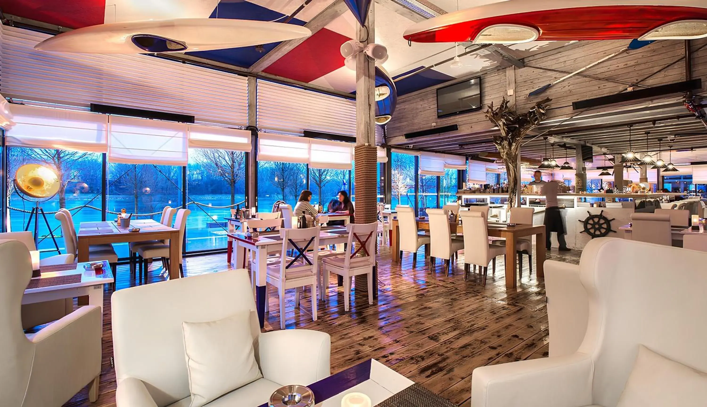 Restaurant/places to eat in Eurovea Tower Apartments Restaurant/places to eat in Eurovea Tower Apartments