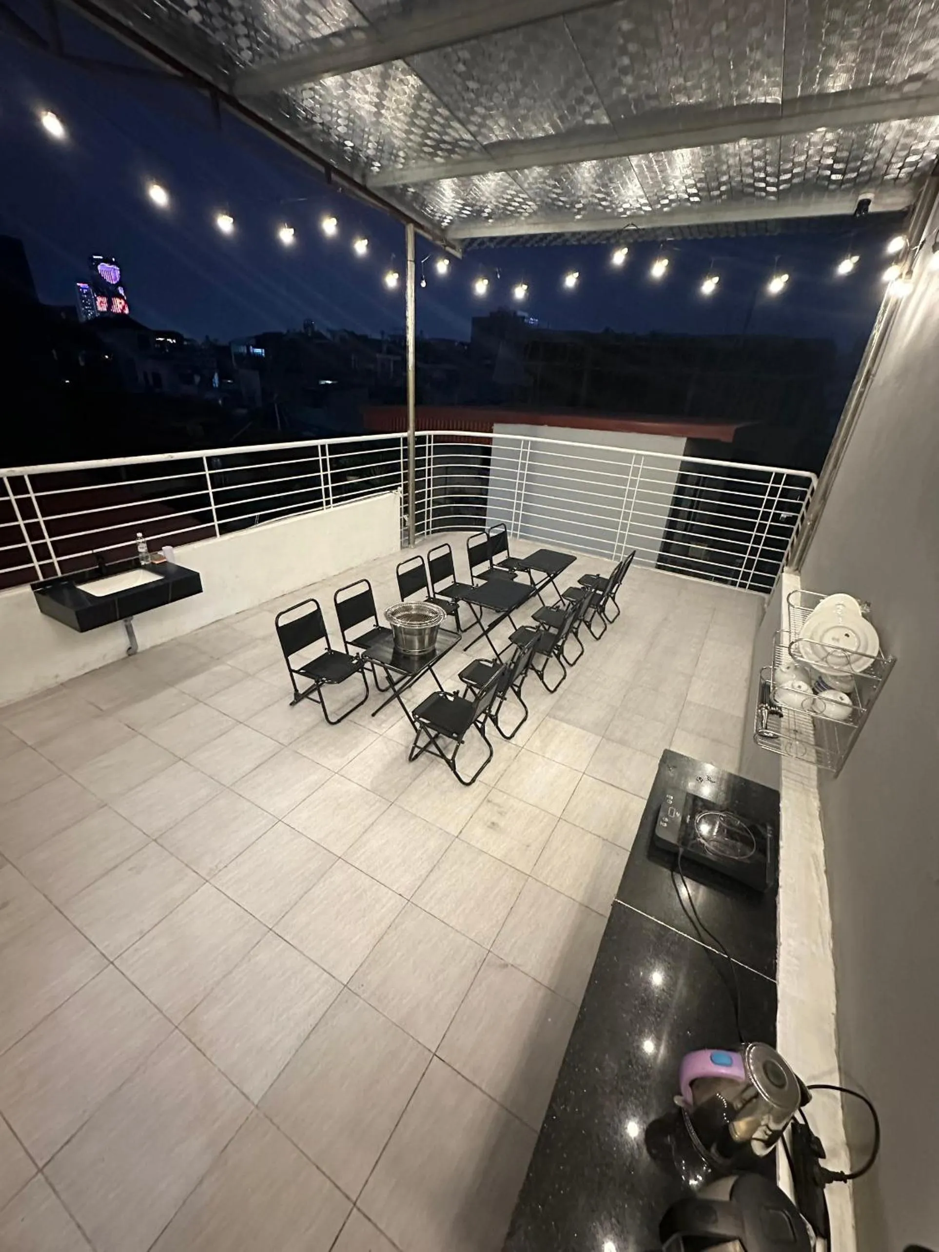Dining area in Halidao Homestay
