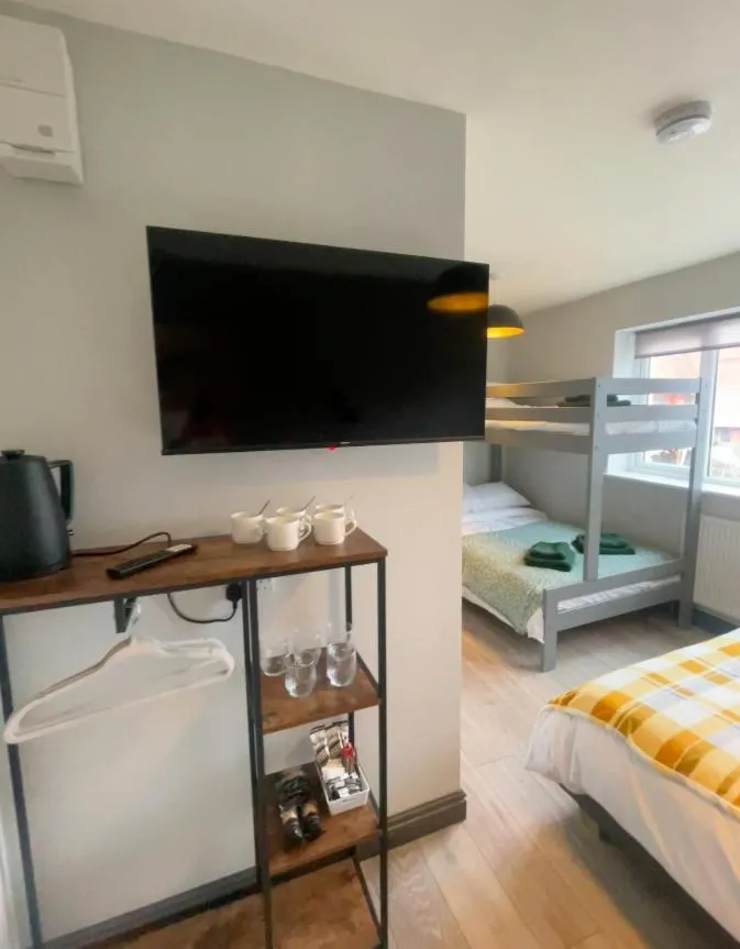 Bed in HQ Pencadlys
