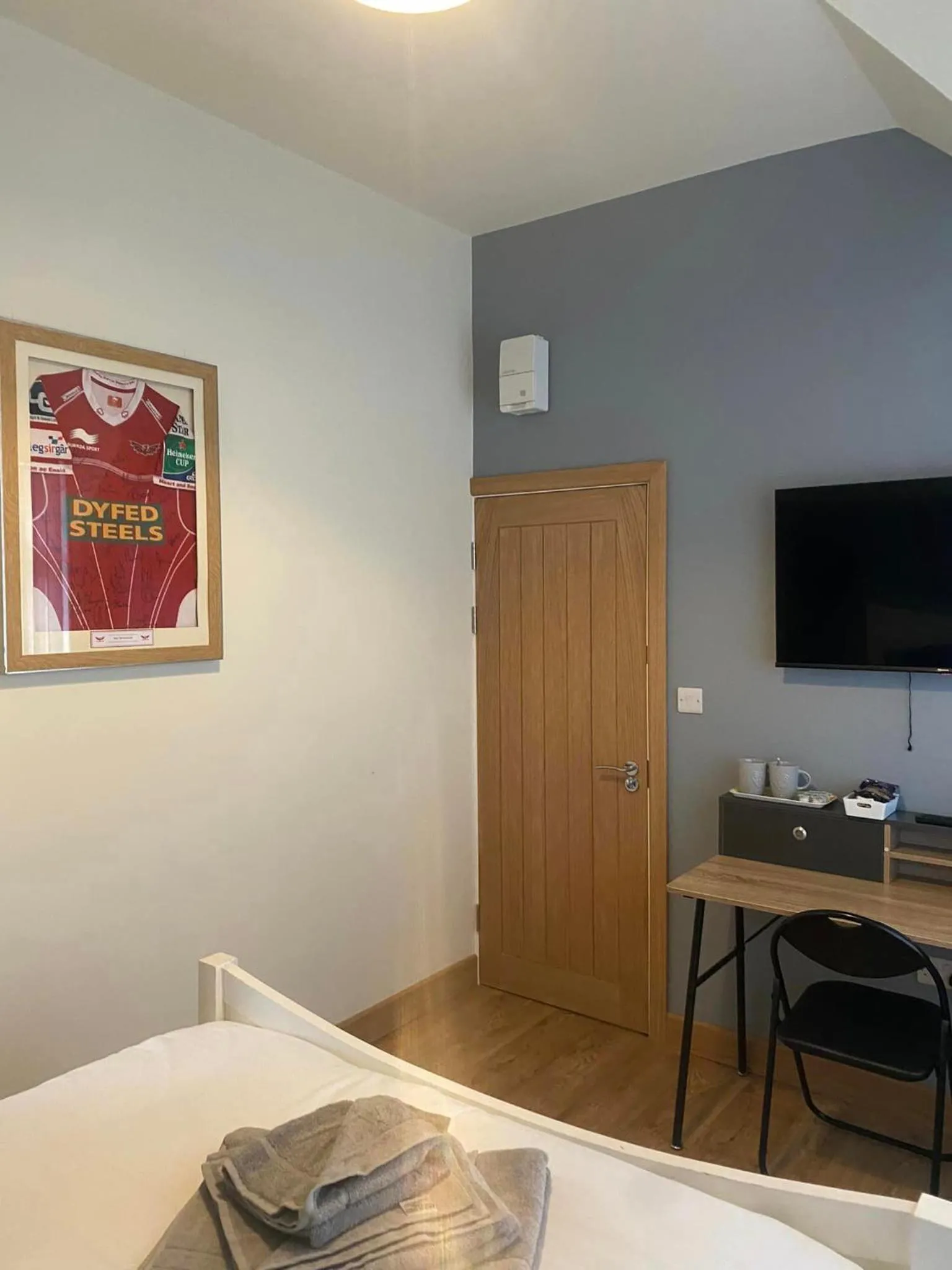 Coffee/tea facilities, Bed in HQ Pencadlys
