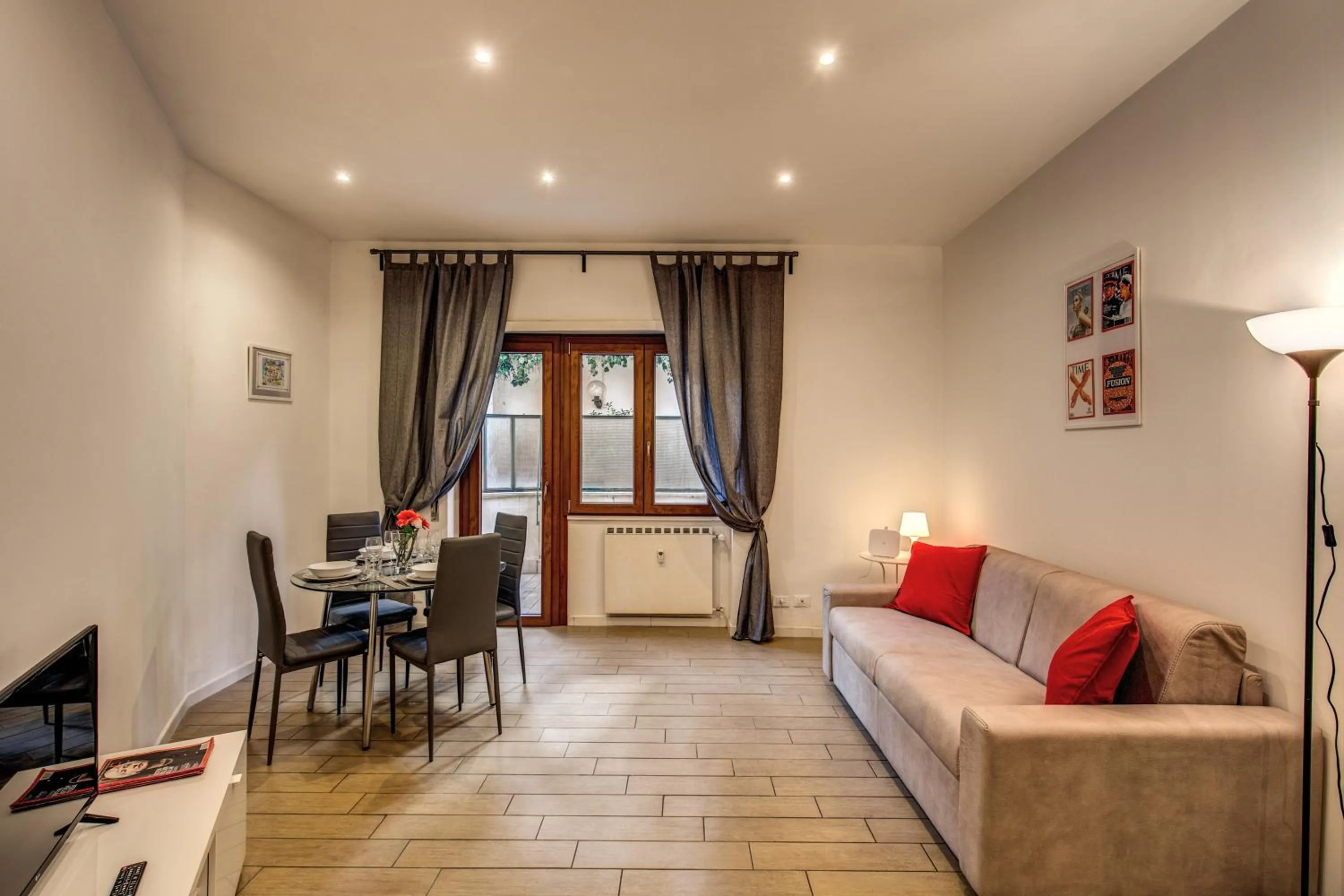 M&L Apartments - Ardesia Colosseo