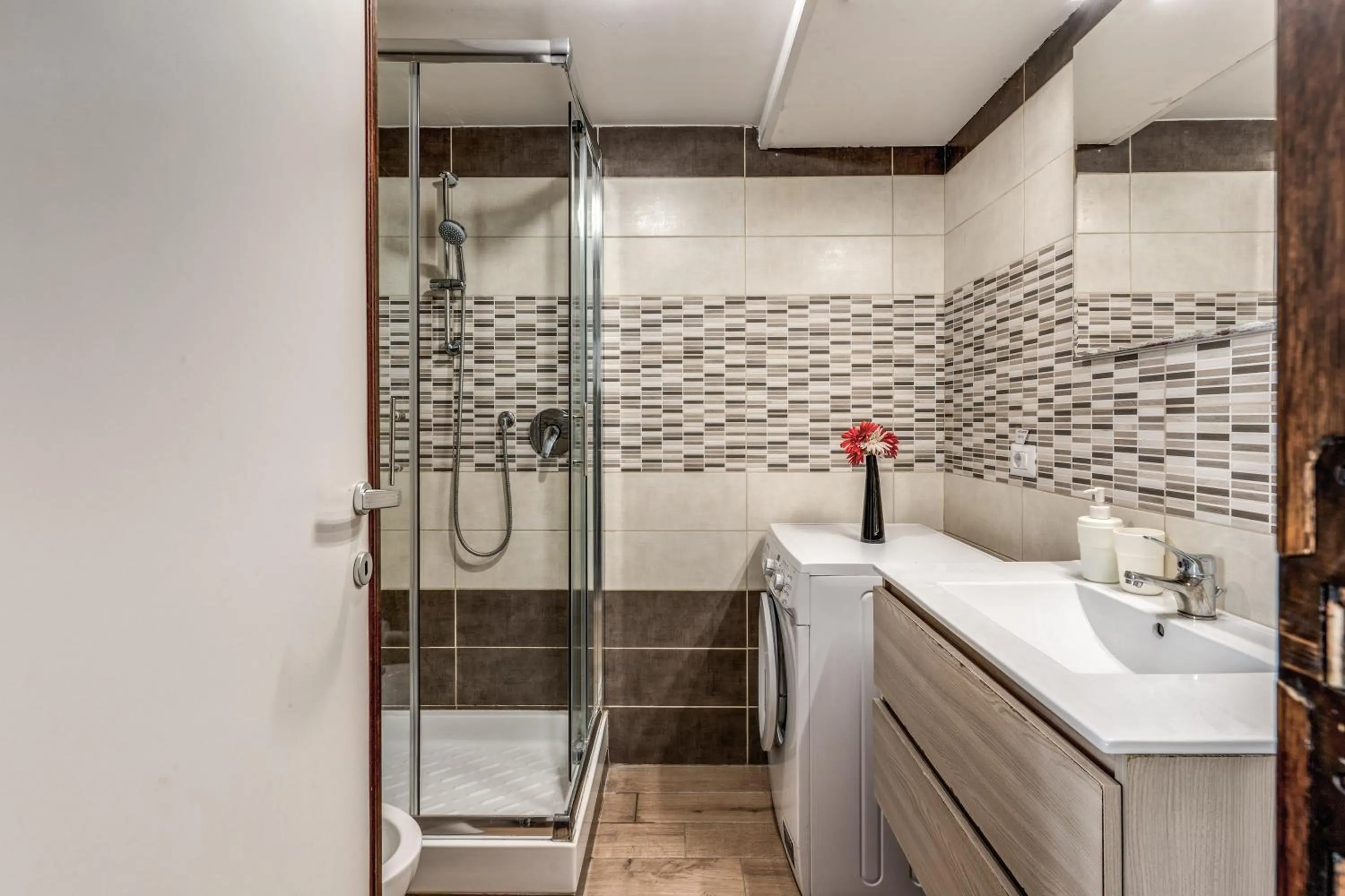 M&L Apartments - Ardesia Colosseo