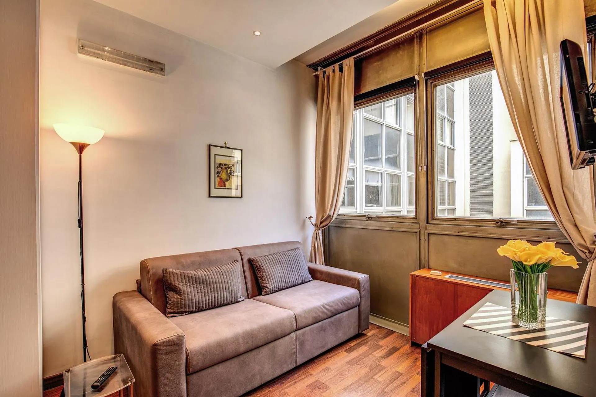 M&L Apartments - Ardesia Colosseo