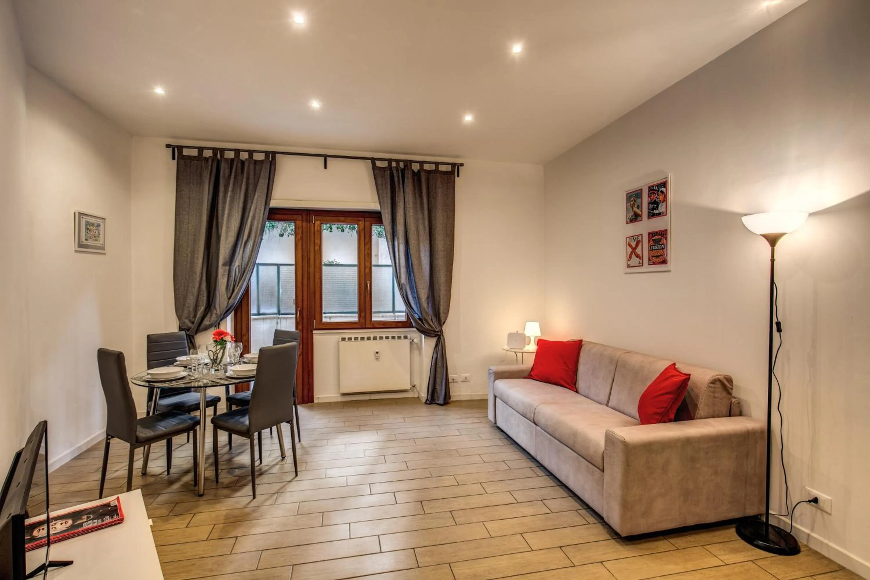 M&L Apartments - Ardesia Colosseo
