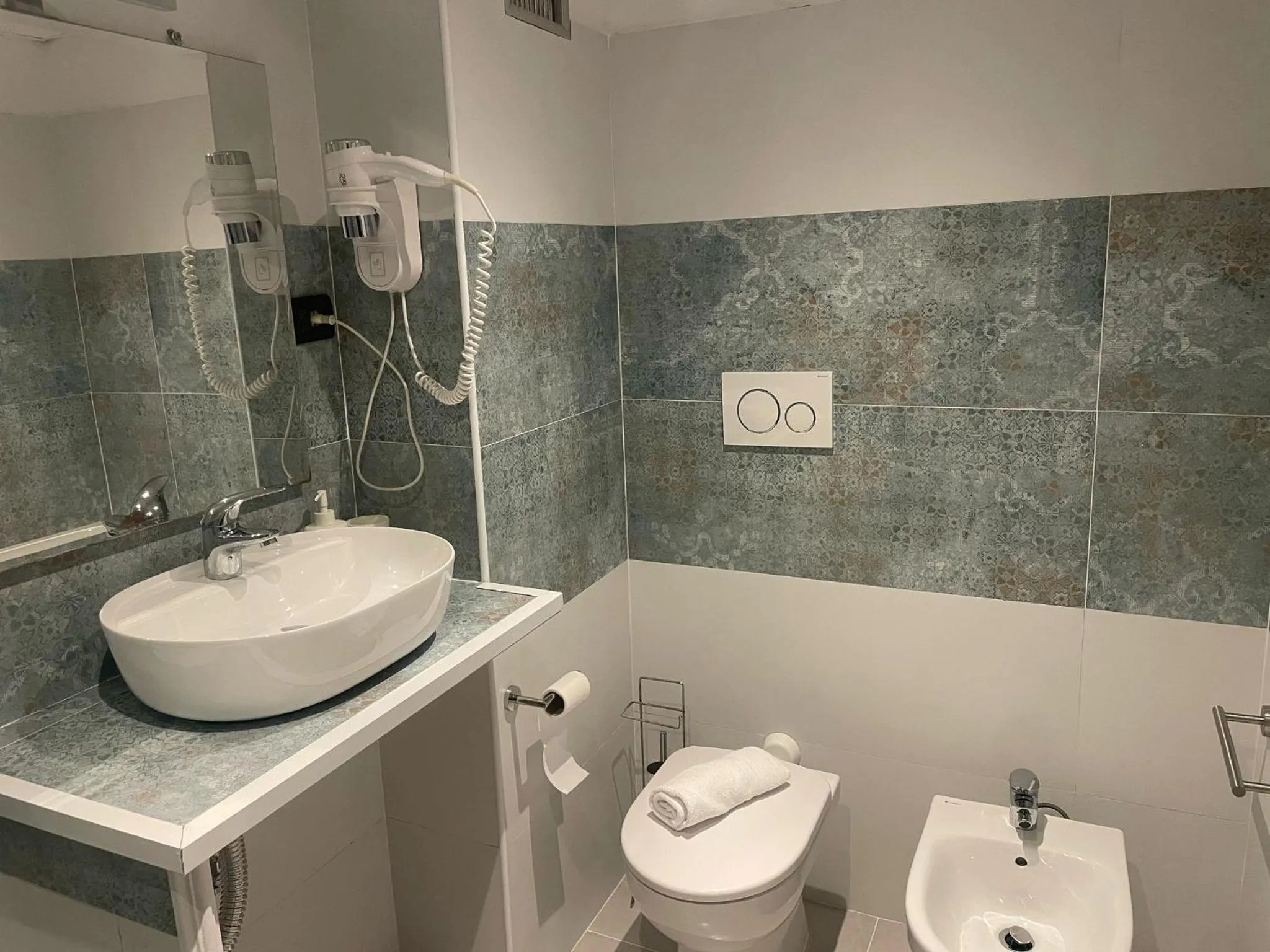 Bathroom in M&L Apartments - Ardesia Colosseo