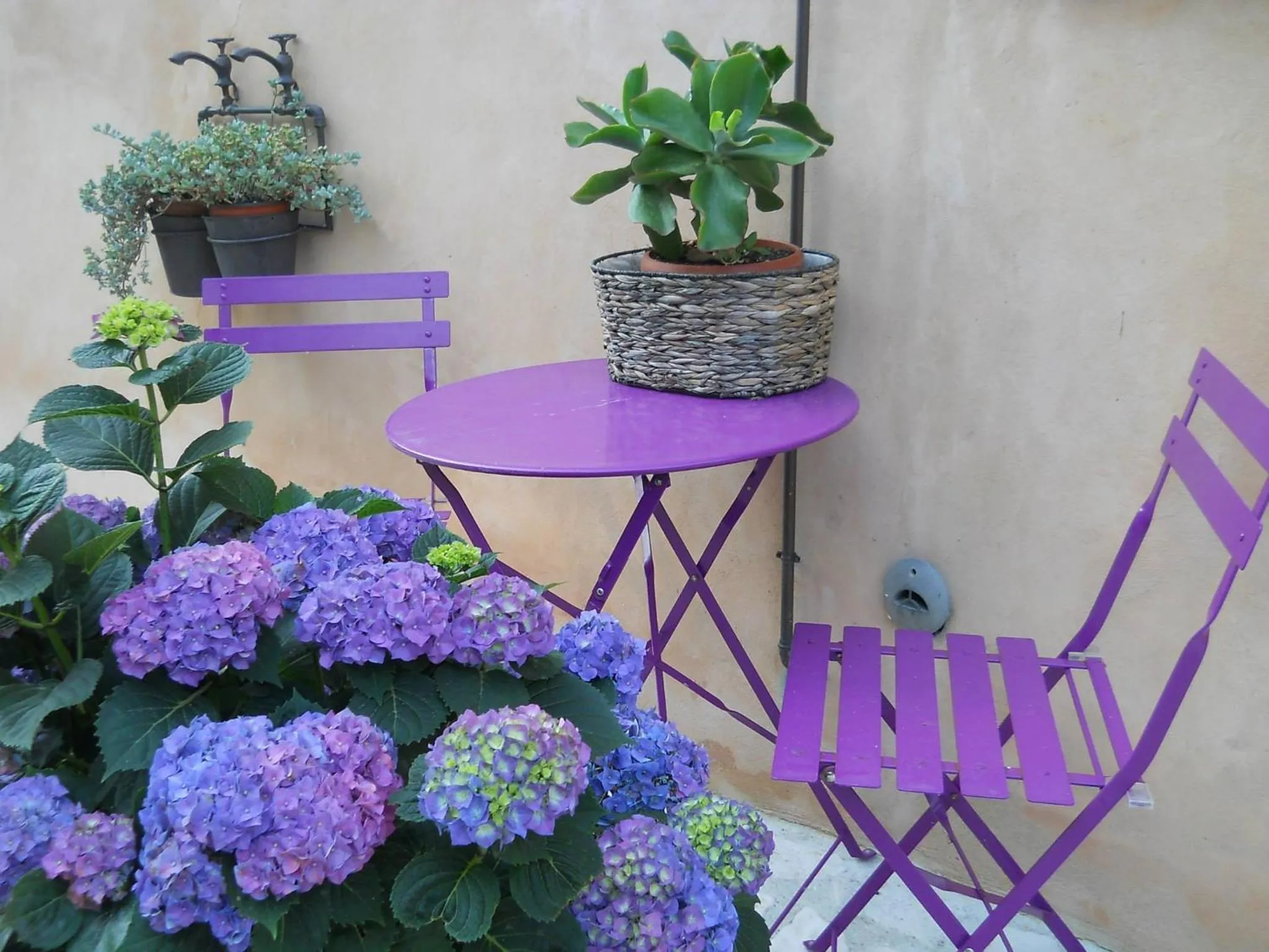 Decorative detail in B&B Silent Valley