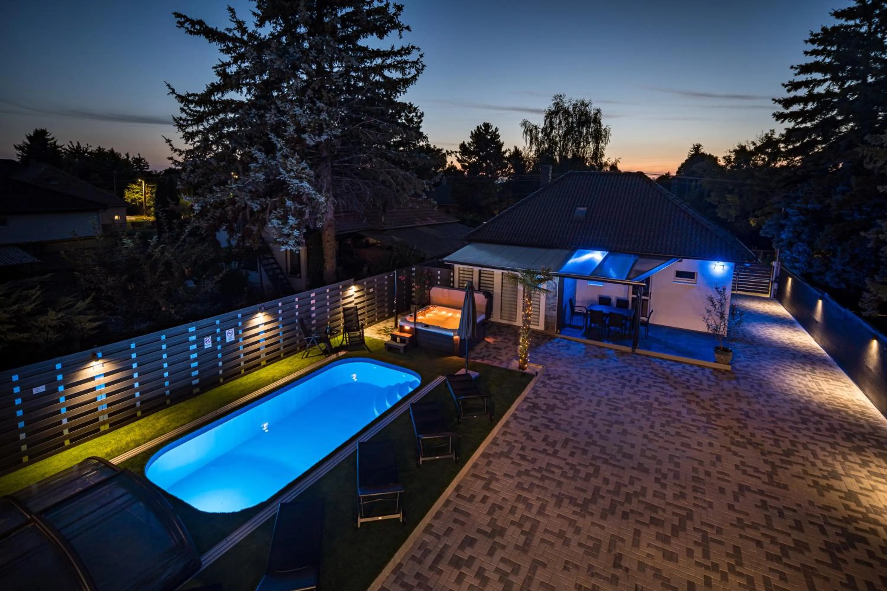 Balatonic Lime apartmanház