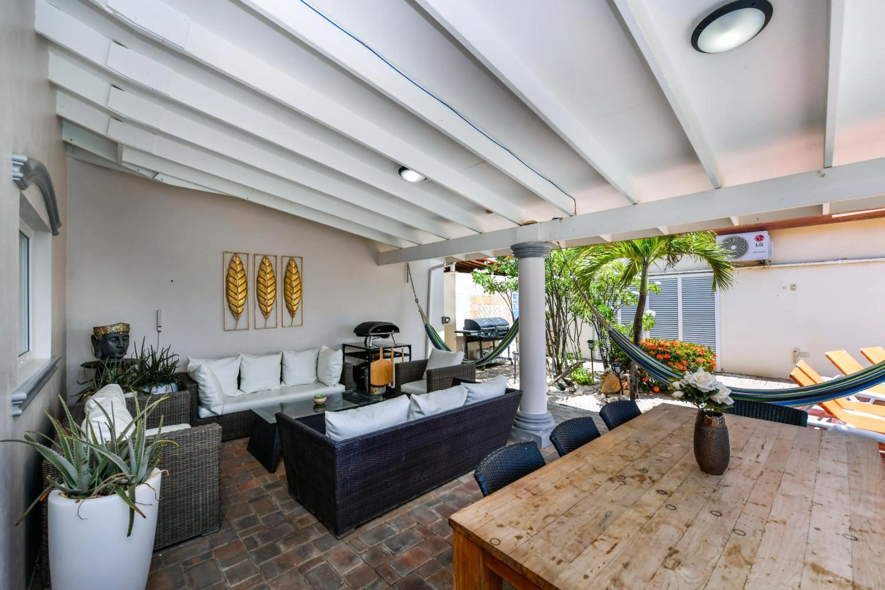 Balcony/Terrace in Boutique Hotel Swiss Paradise Aruba Villas and Suites