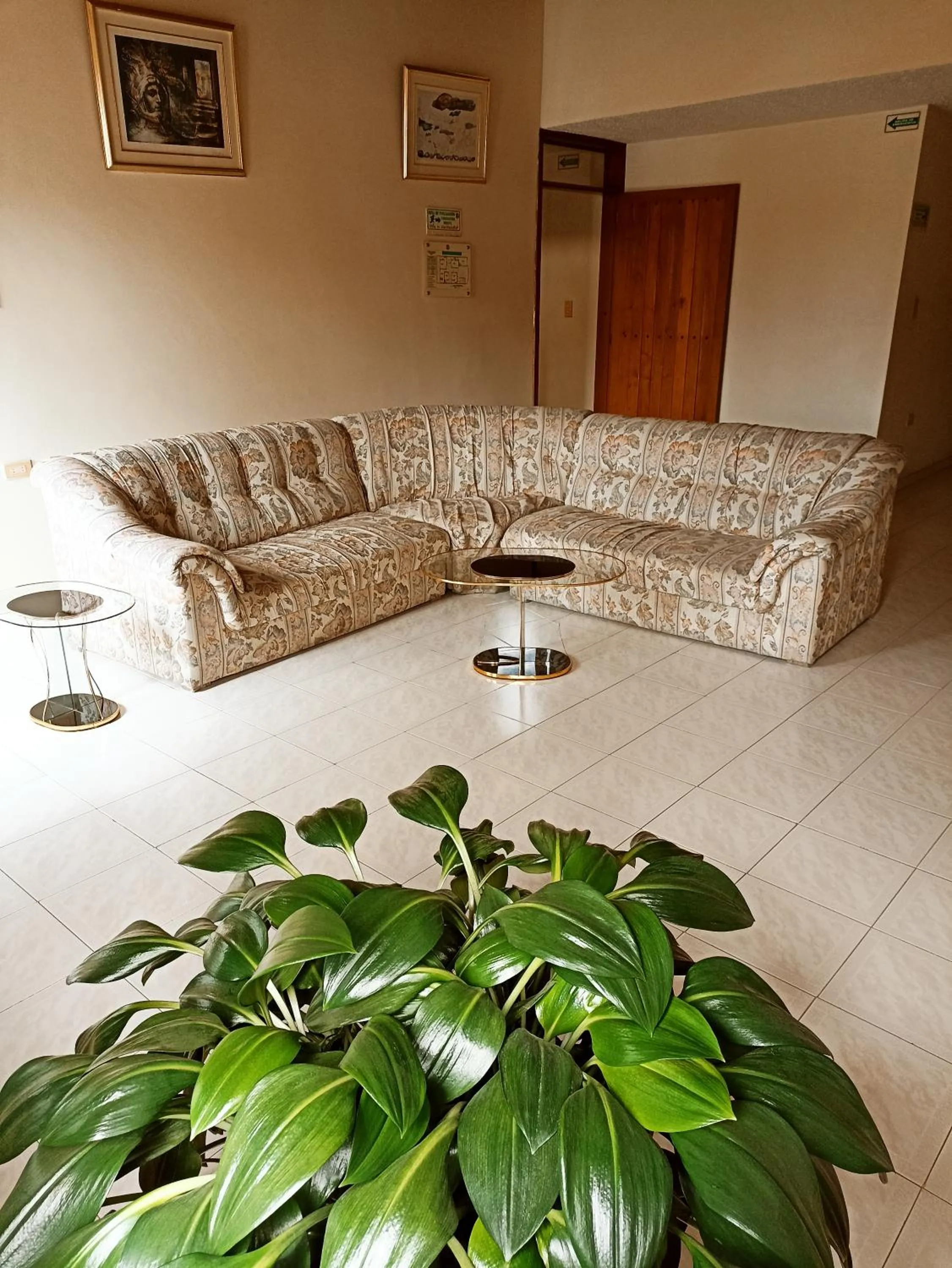 Living room in Hotel Tuvalu