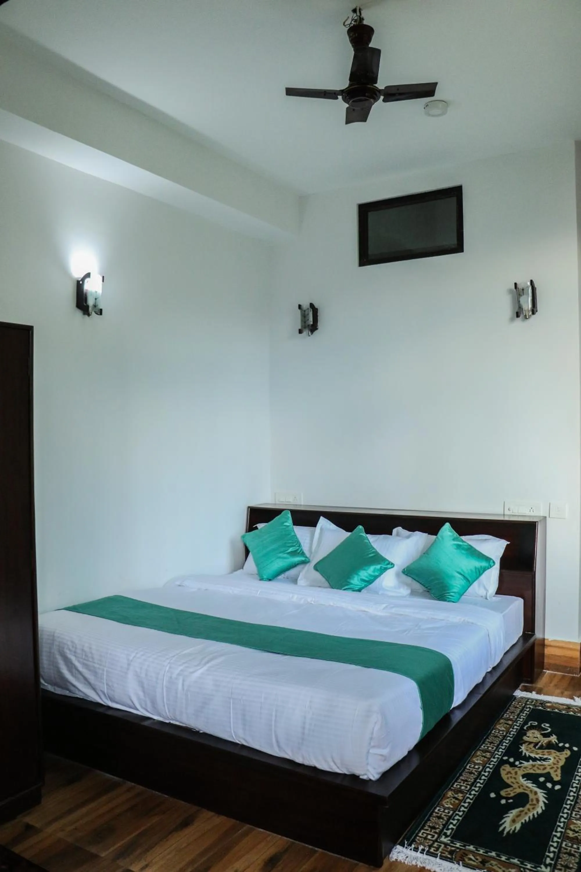 fireplace, Bed in HOTEL GREENERY VIEW