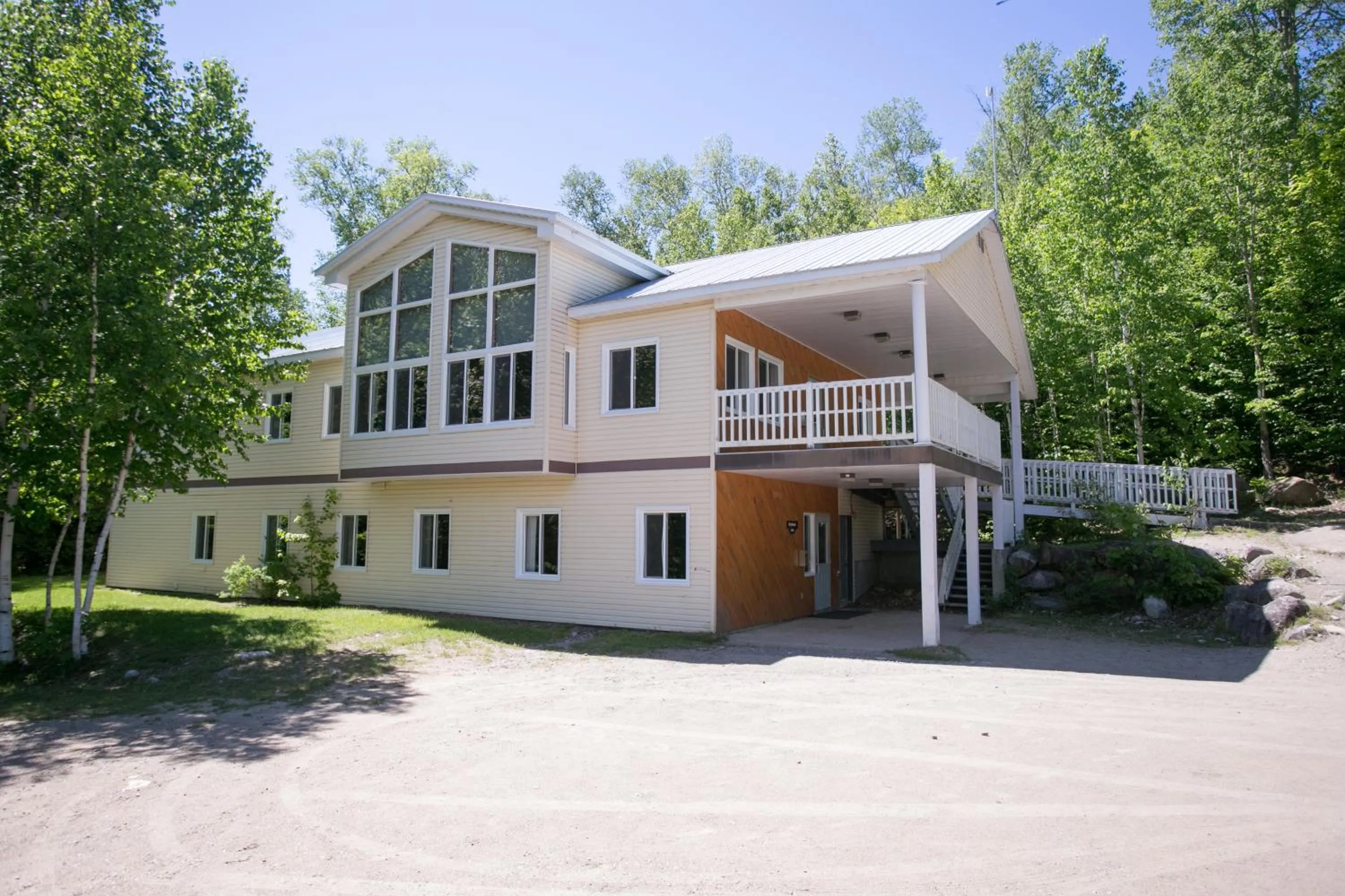 Property building in Chalets Lanaudière