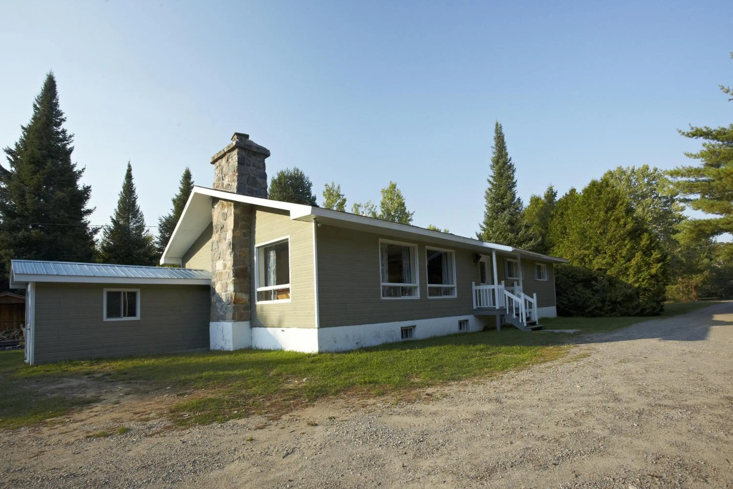 Property building in Chalets Lanaudière