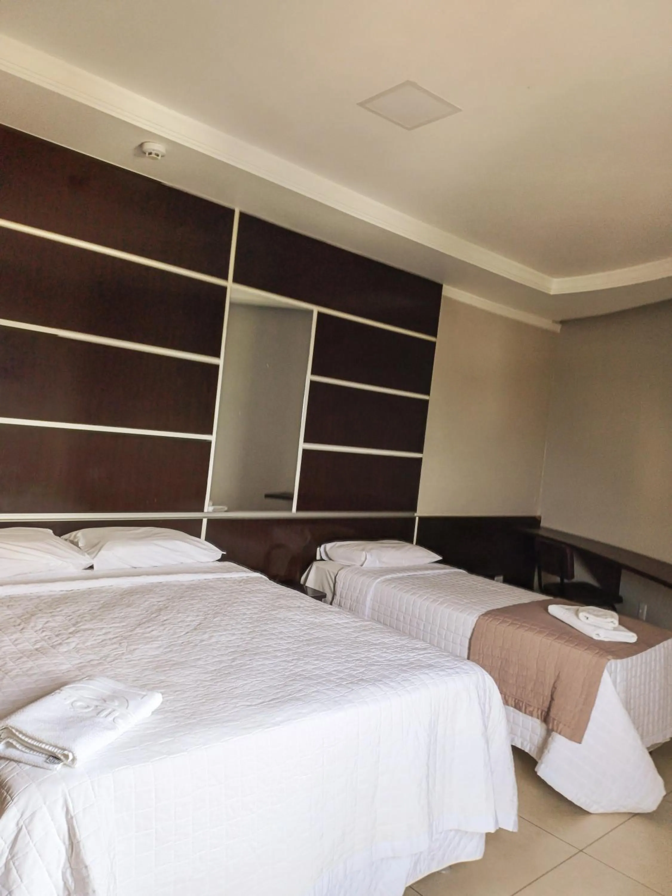 Bed in Piloes Palace Hotel