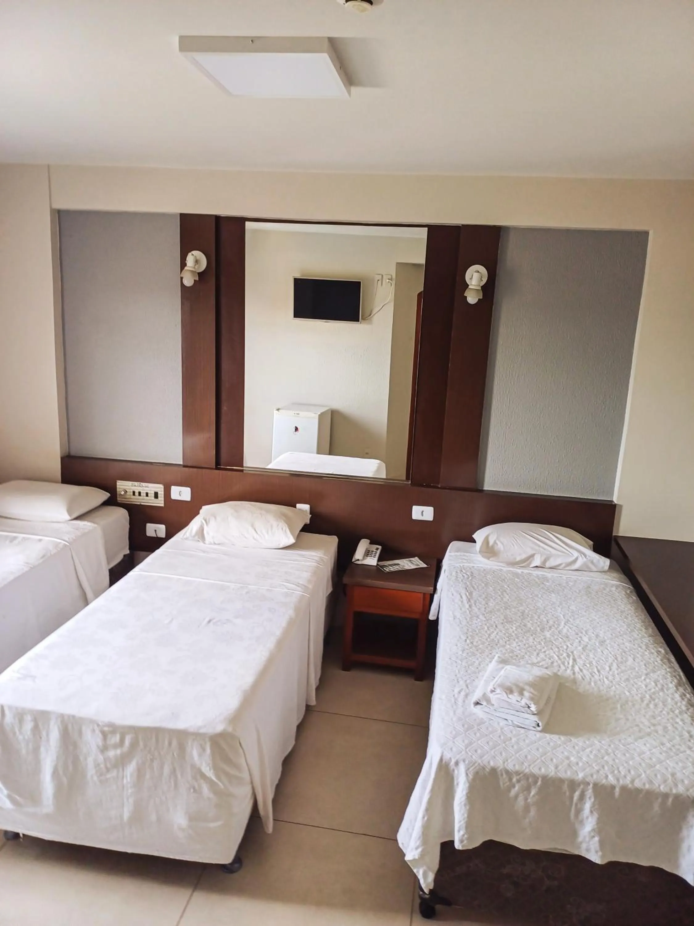 Bed in Piloes Palace Hotel