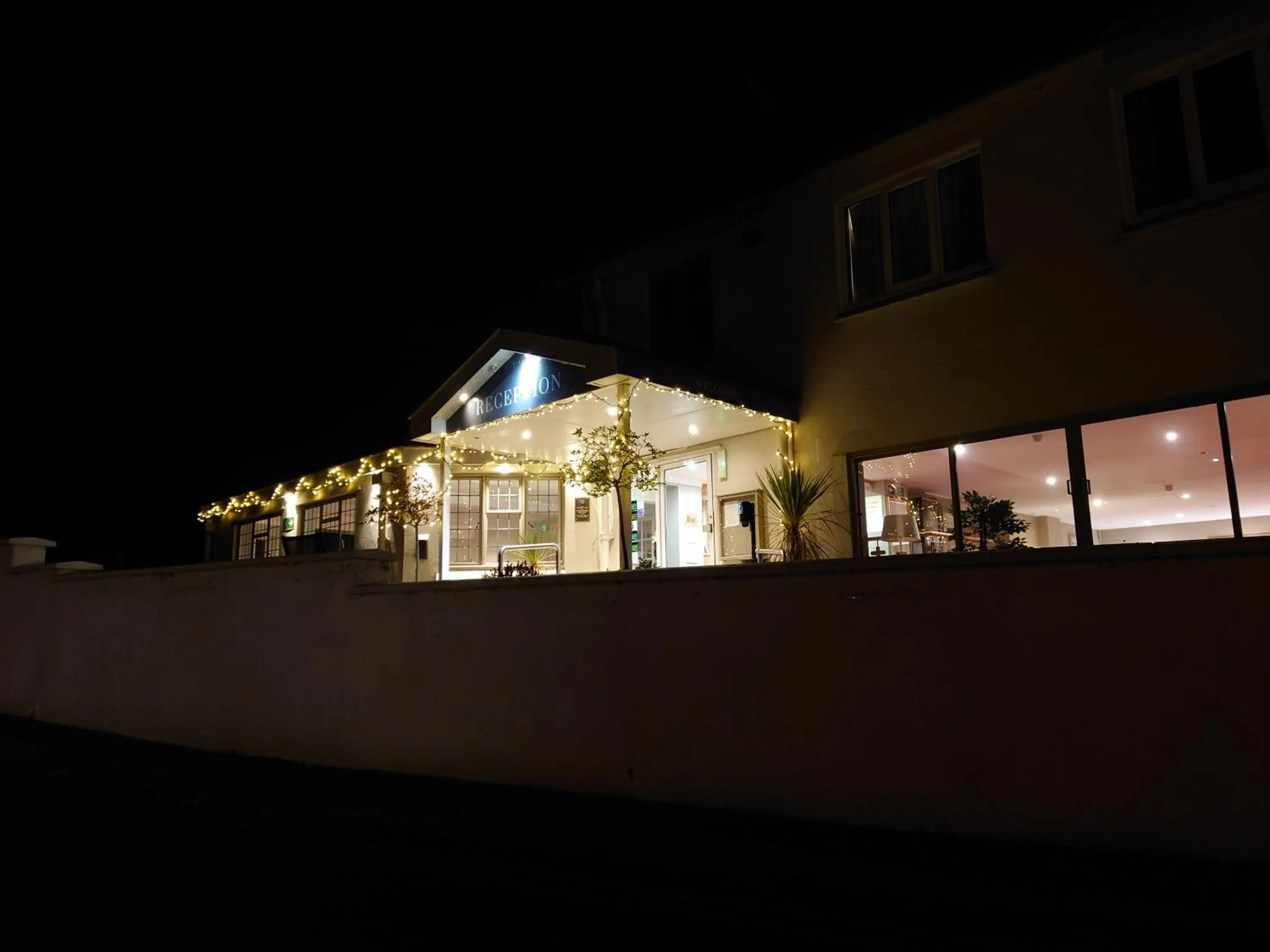 Shillingford Bridge Hotel