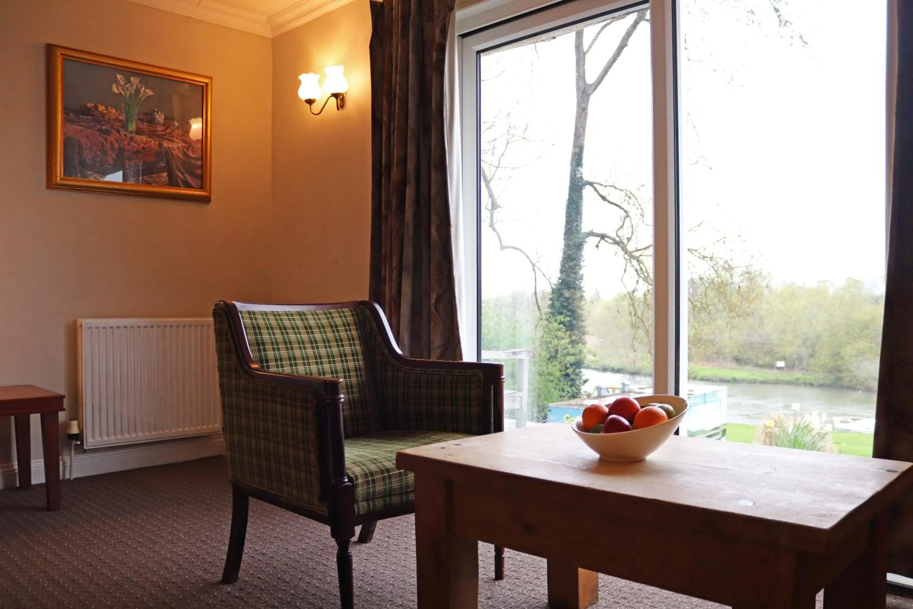 Shillingford Bridge Hotel