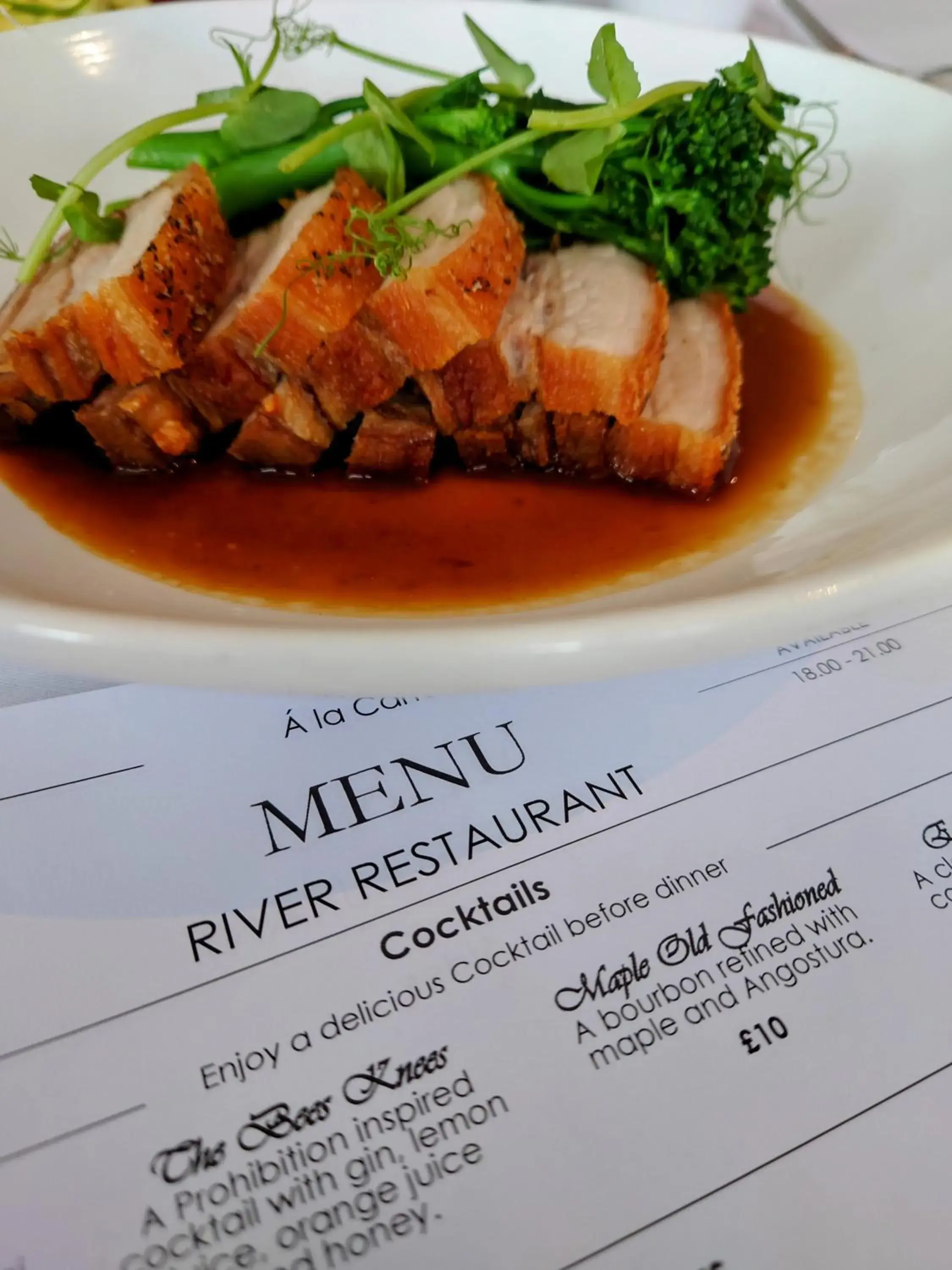 Restaurant/places to eat in Shillingford Bridge Hotel Restaurant/places to eat in Shillingford Bridge Hotel