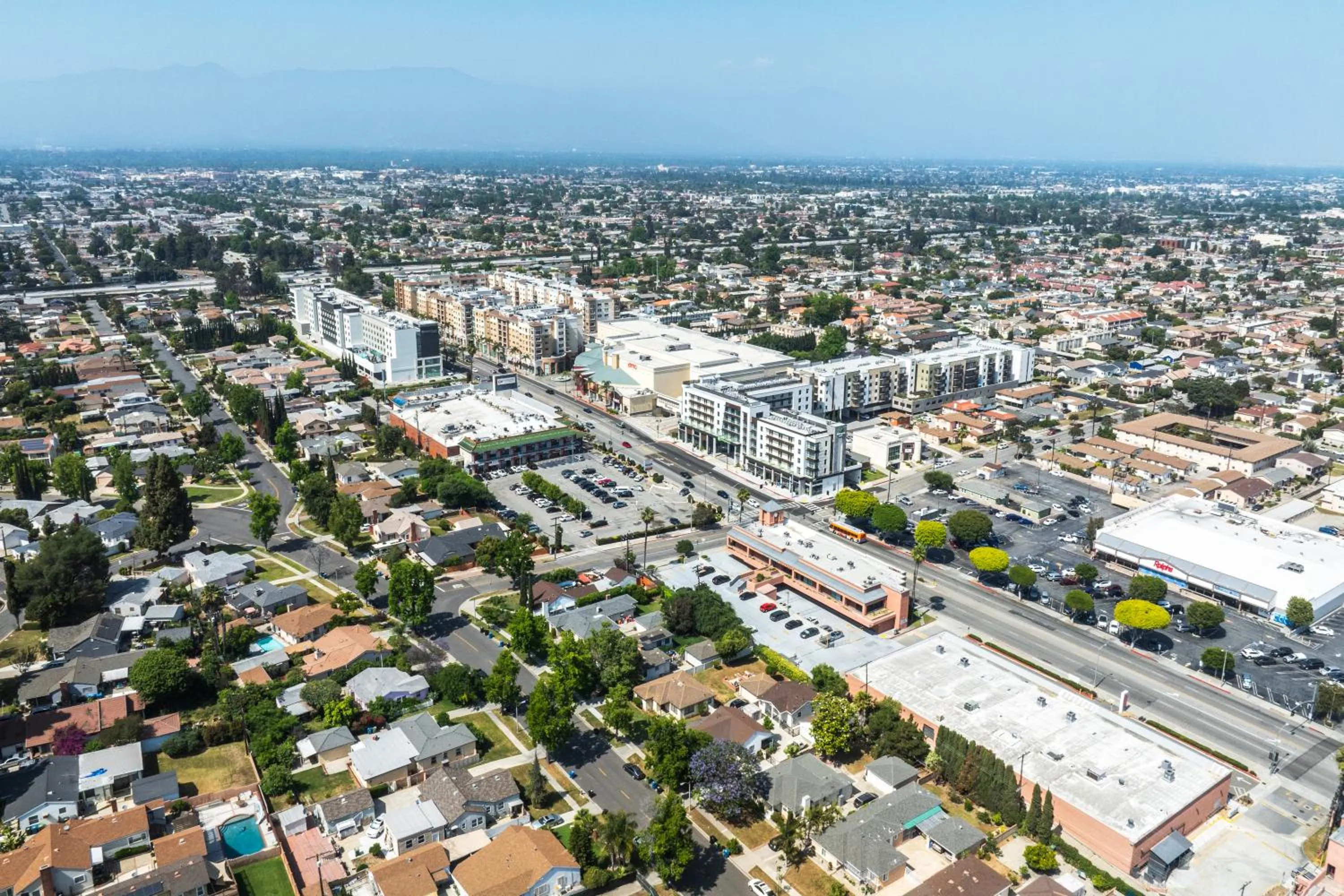 City view in Holiday Inn & Suites Monterey Park – Los Angeles by IHG