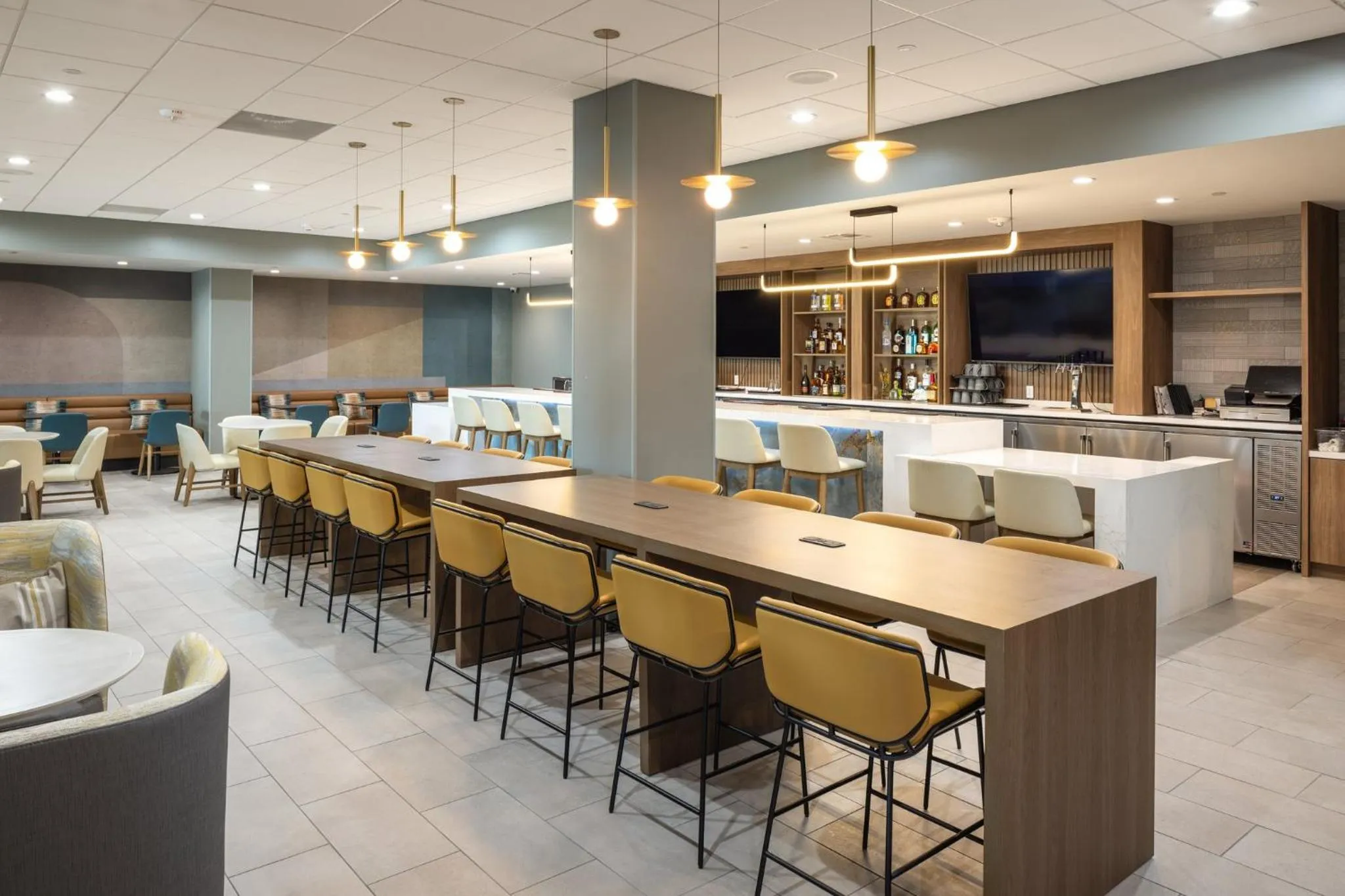 Restaurant/places to eat in Holiday Inn & Suites Monterey Park – Los Angeles by IHG