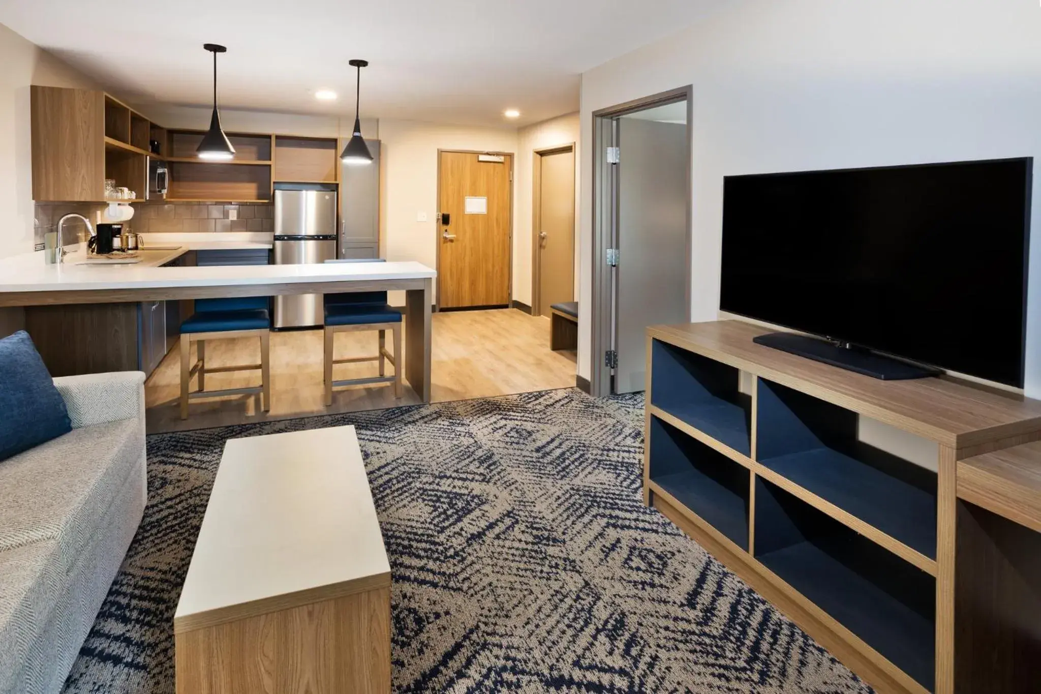 Photo of the whole room in Candlewood Suites Dothan by IHG Photo of the whole room in Candlewood Suites Dothan by IHG