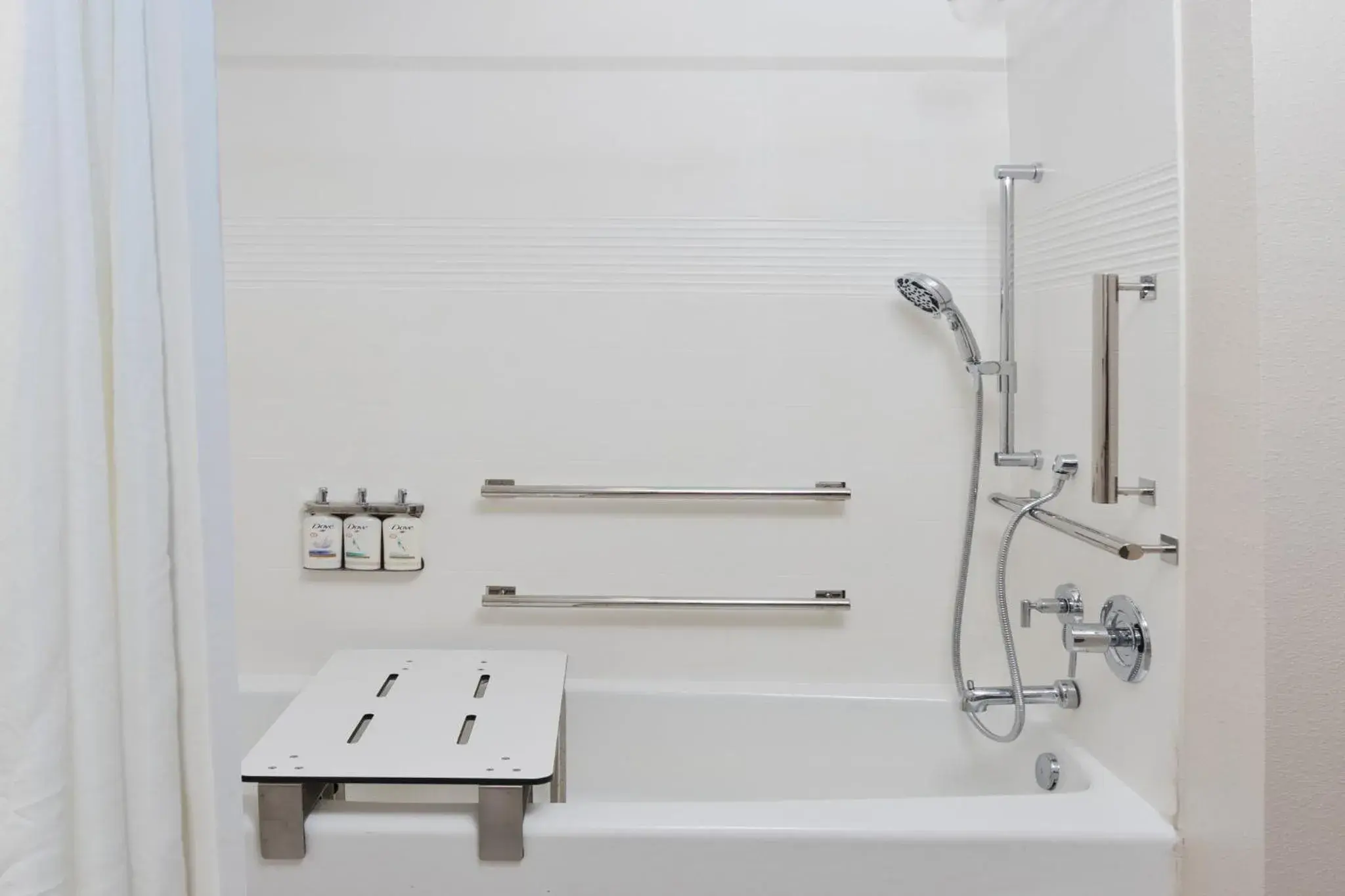 Photo of the whole room in Candlewood Suites Dothan by IHG Photo of the whole room in Candlewood Suites Dothan by IHG