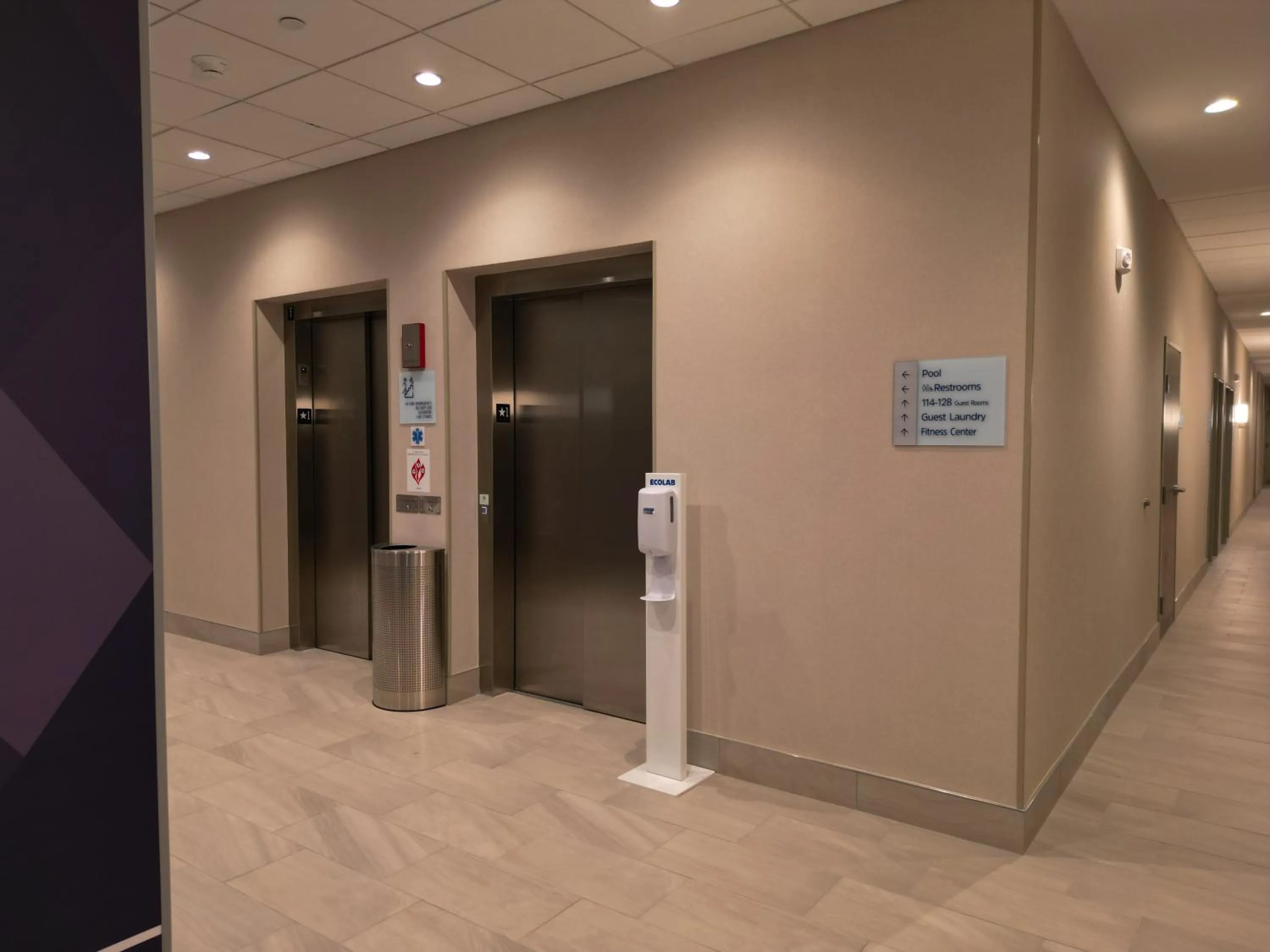 elevator in Holiday Inn Express & Suites Chicago Schaumburg by IHG